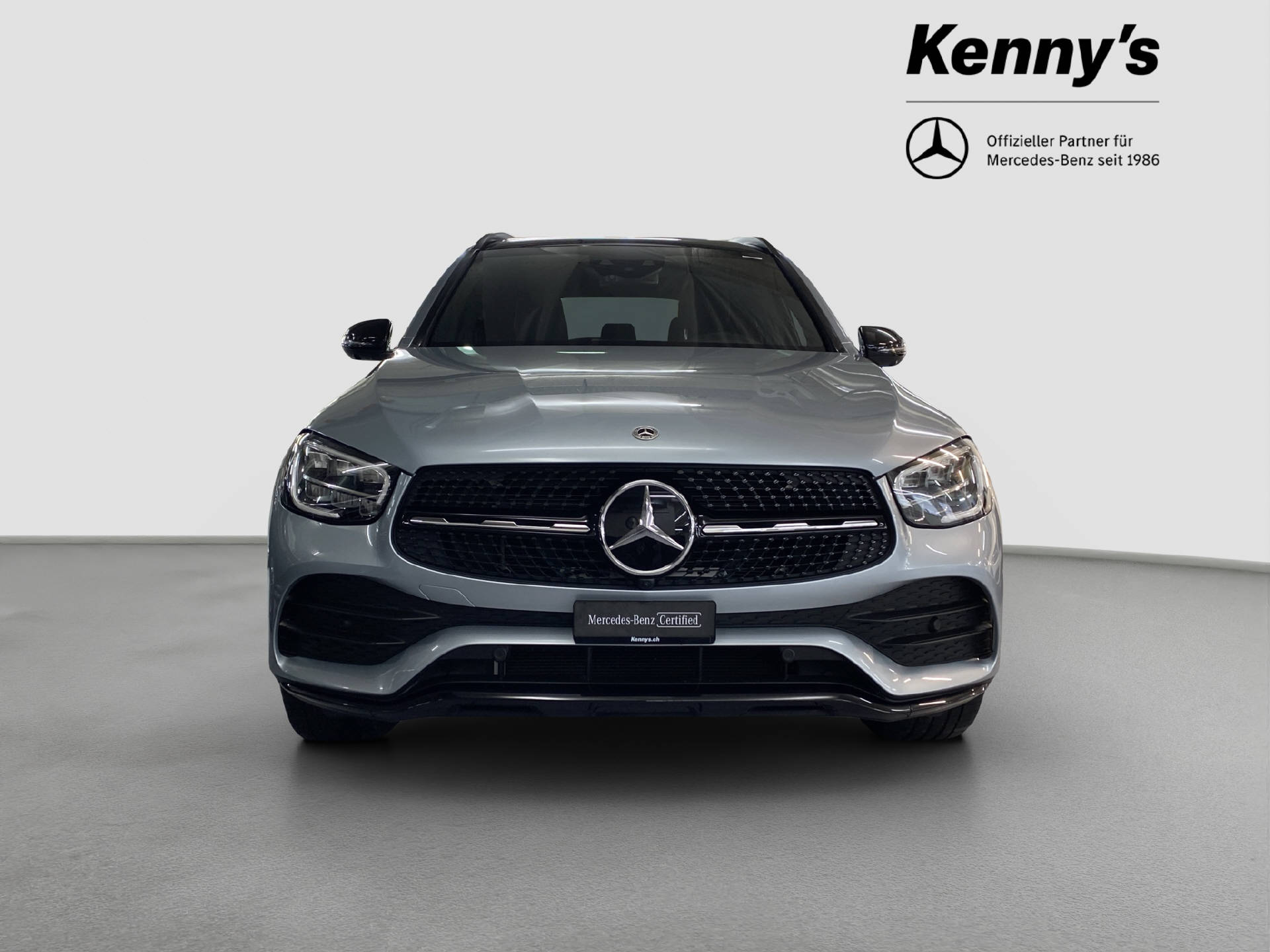 MERCEDES-BENZ GLC 300 d AMG Line 4MATIC-showroom-element-1
