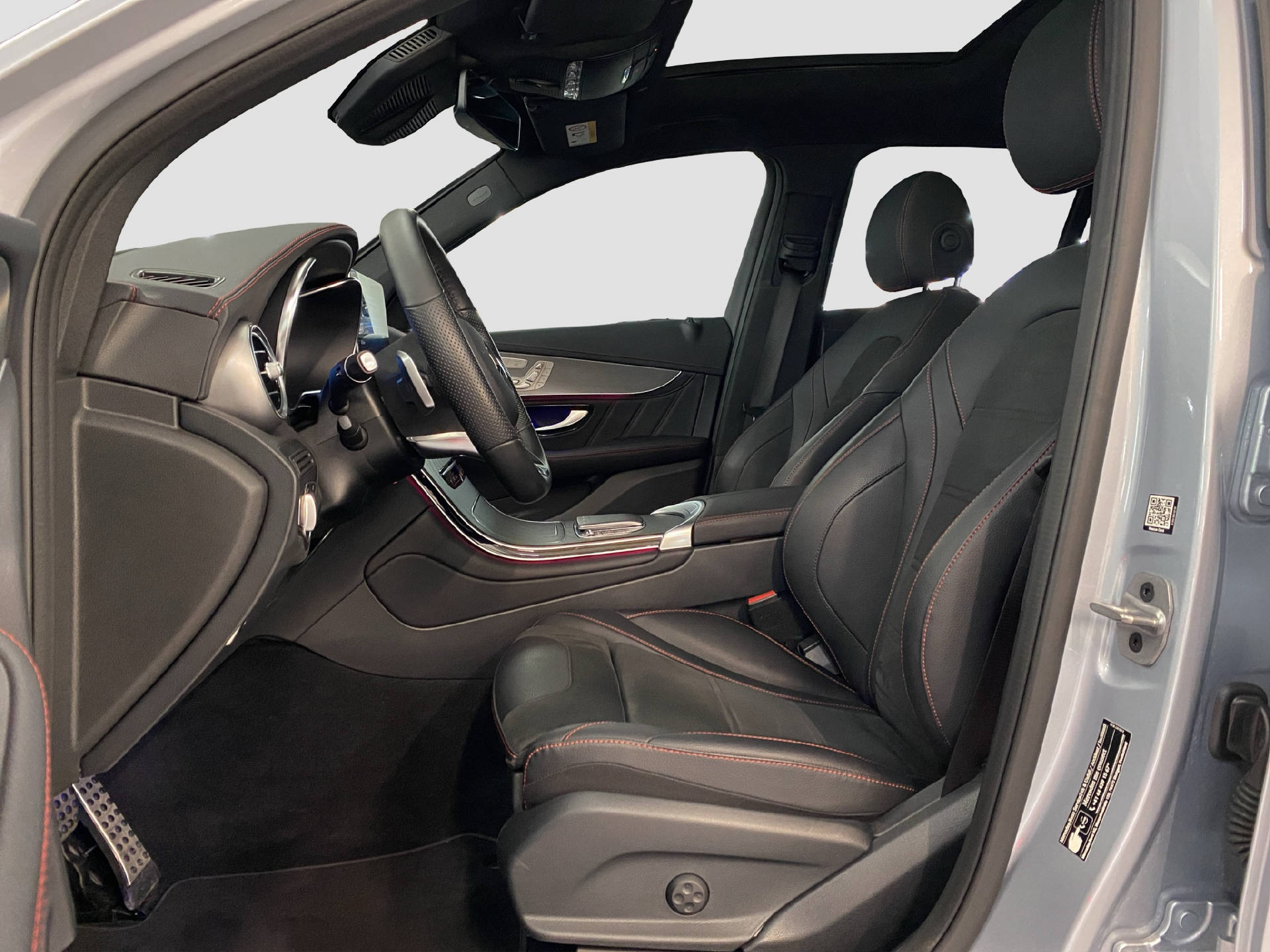 MERCEDES-BENZ GLC 300 d AMG Line 4MATIC-image-6