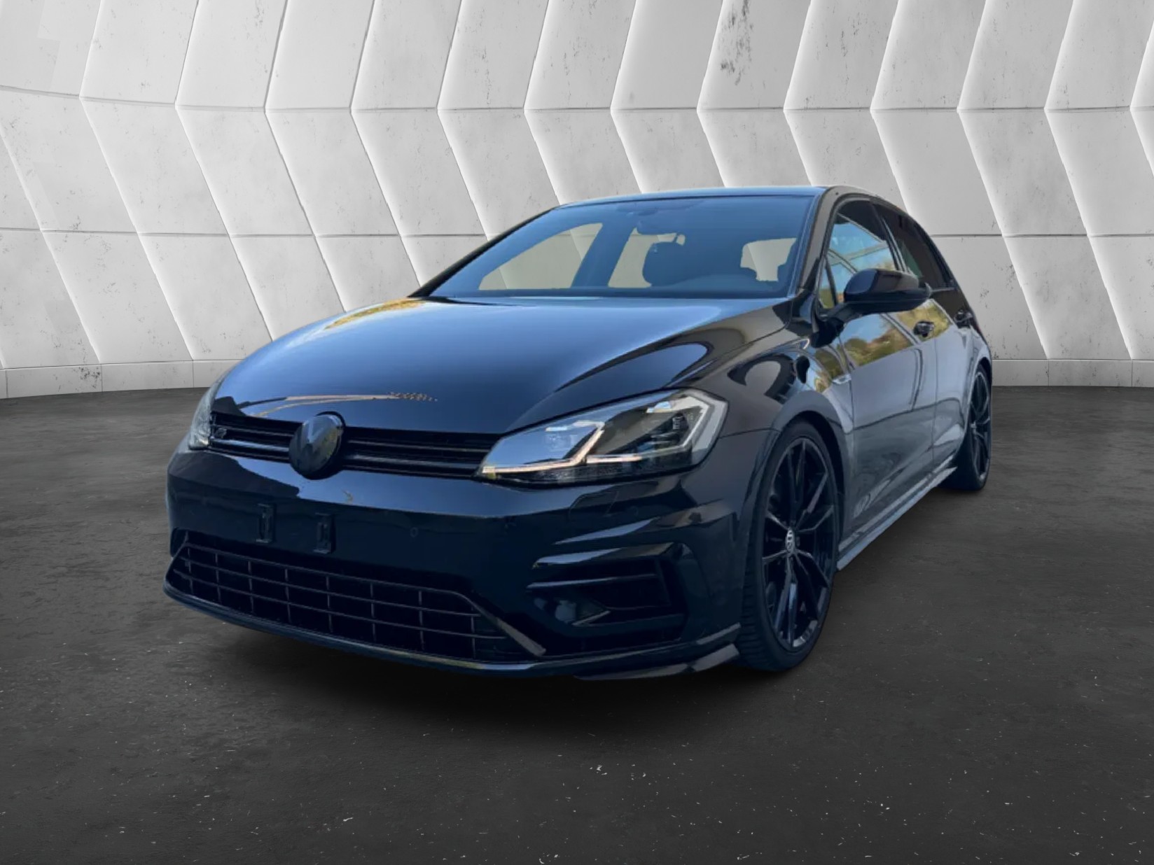 VW Golf 2.0 TSI R 4Motion DSG-image-3