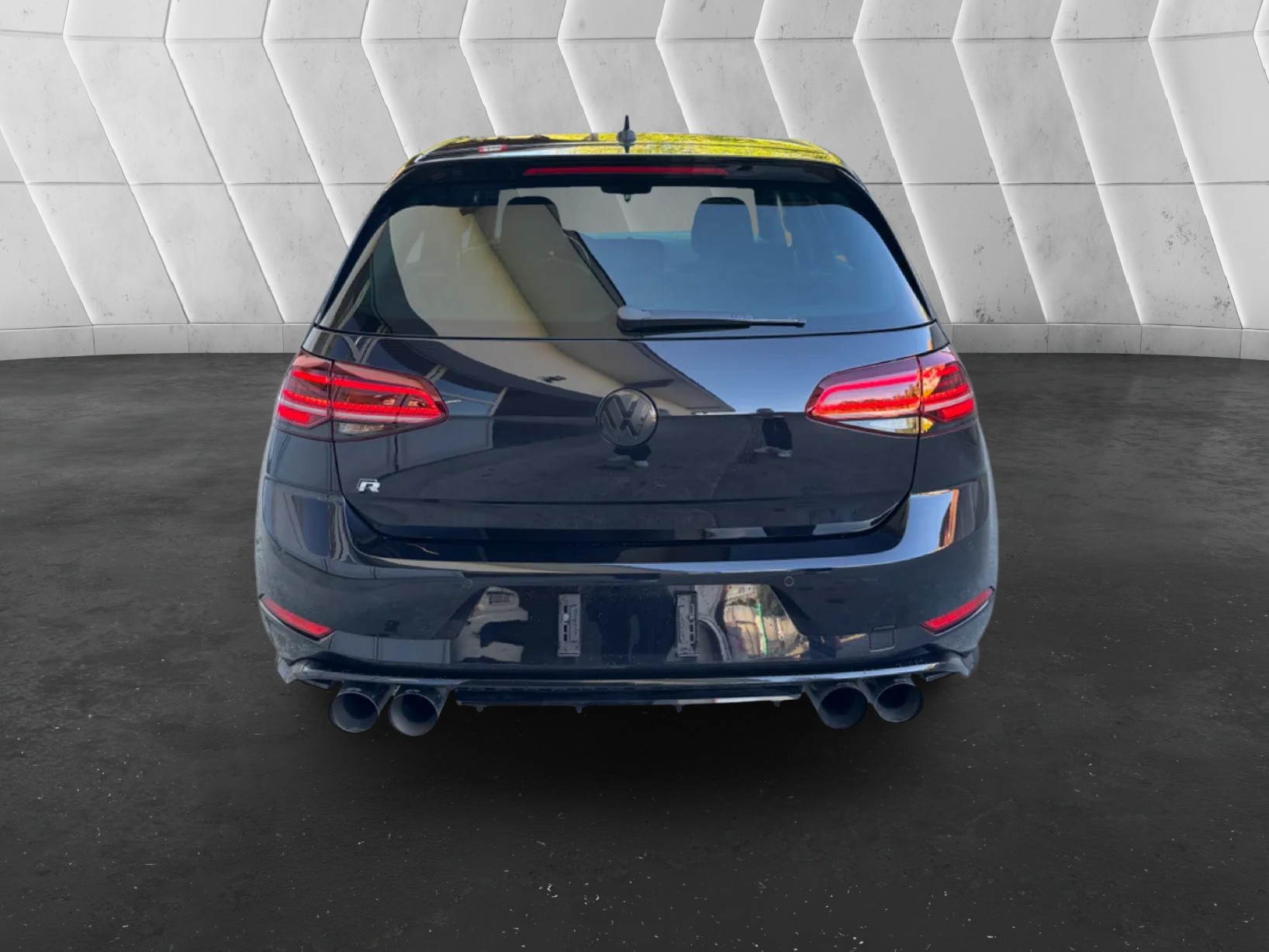 VW Golf 2.0 TSI R 4Motion DSG-image-8
