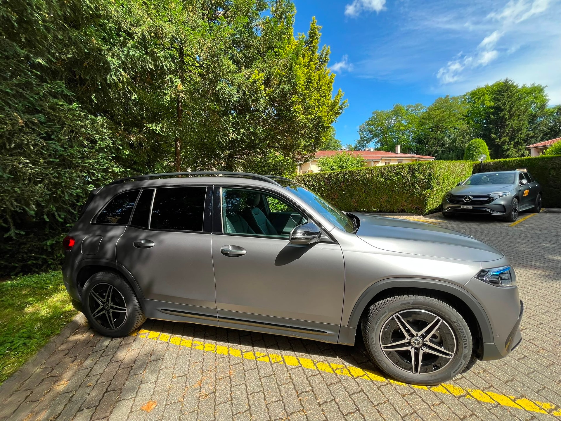 MERCEDES-BENZ EQB 250+ AMG Line