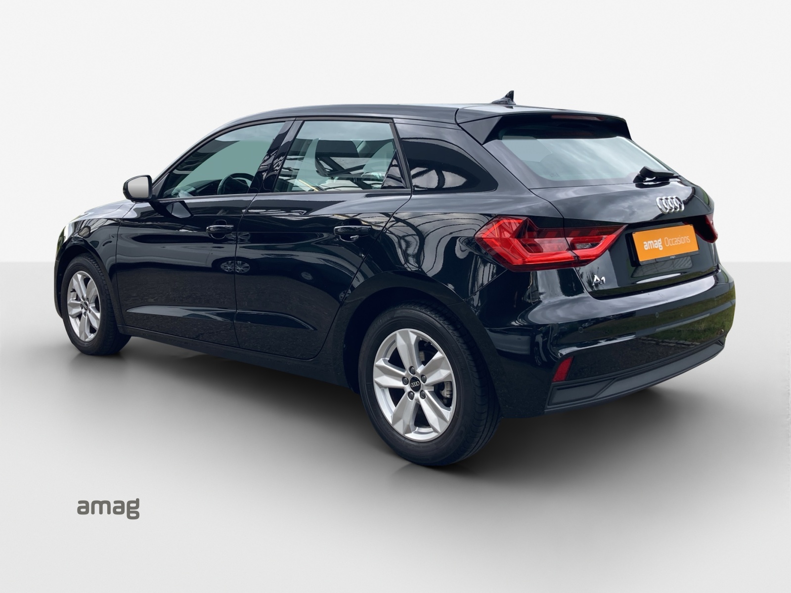 AUDI A1 Sportback 30 TFSI Attraction S-tronic-showroom-element-2