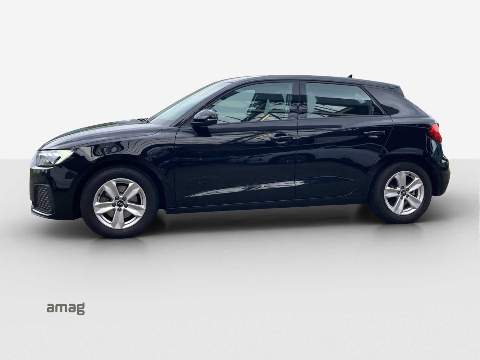 AUDI A1 Sportback 30 TFSI Attraction S-tronic-showroom-element-1