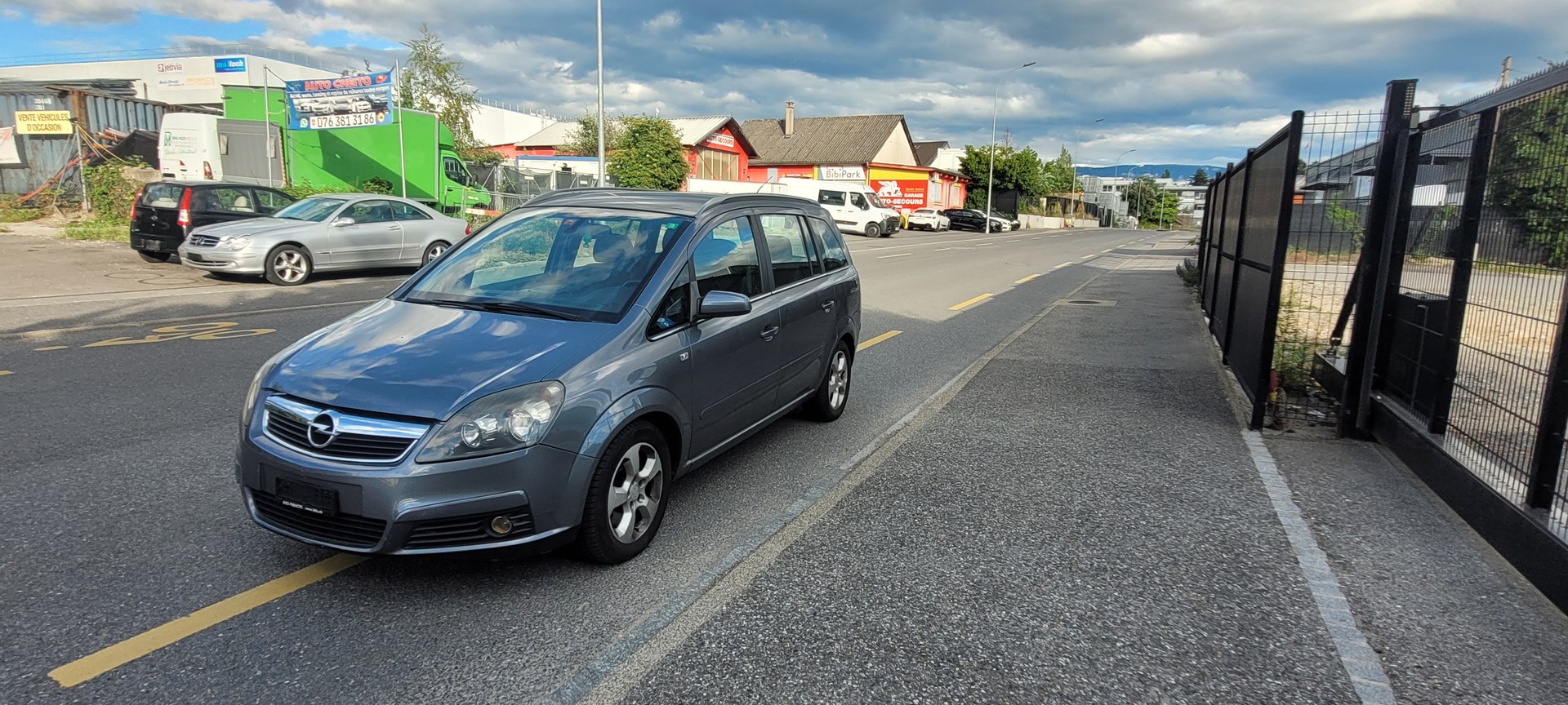 OPEL Zafira 1.9 CDTI Enjoy Automatic
