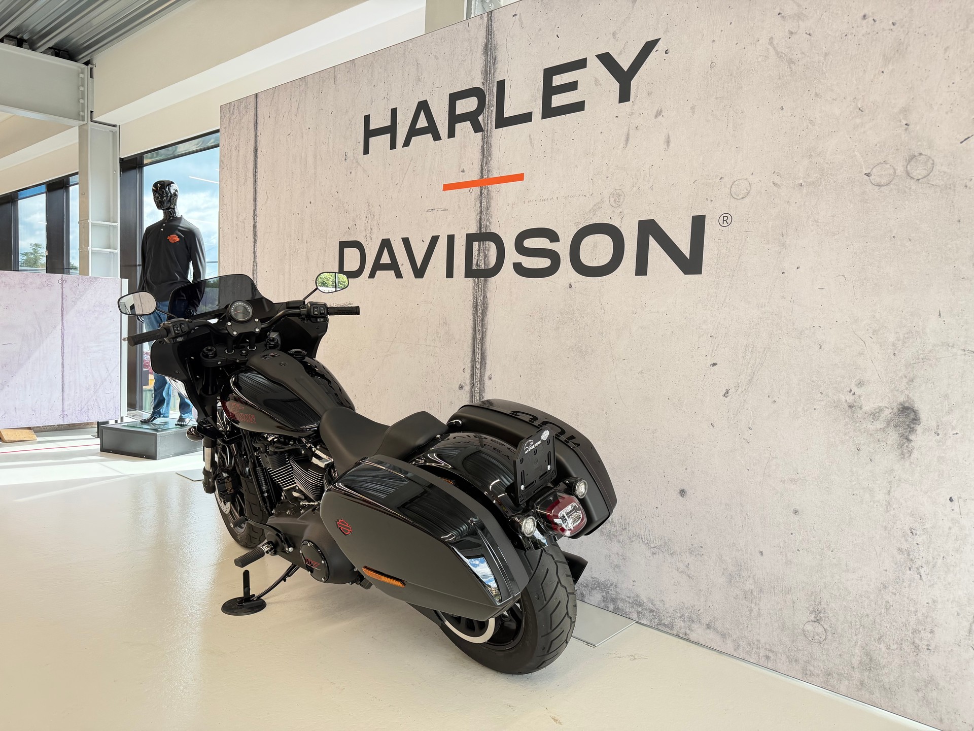 HARLEY-DAVIDSON FXLRST Low Rider ST 117-image-5