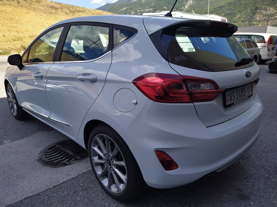 FORD 1.0 EcoB Vignale