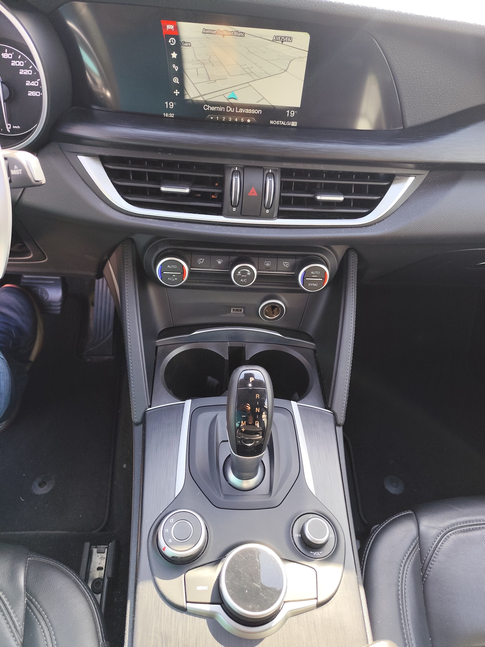 ALFA ROMEO Stelvio 2.0 Q4 Automatic-image-12