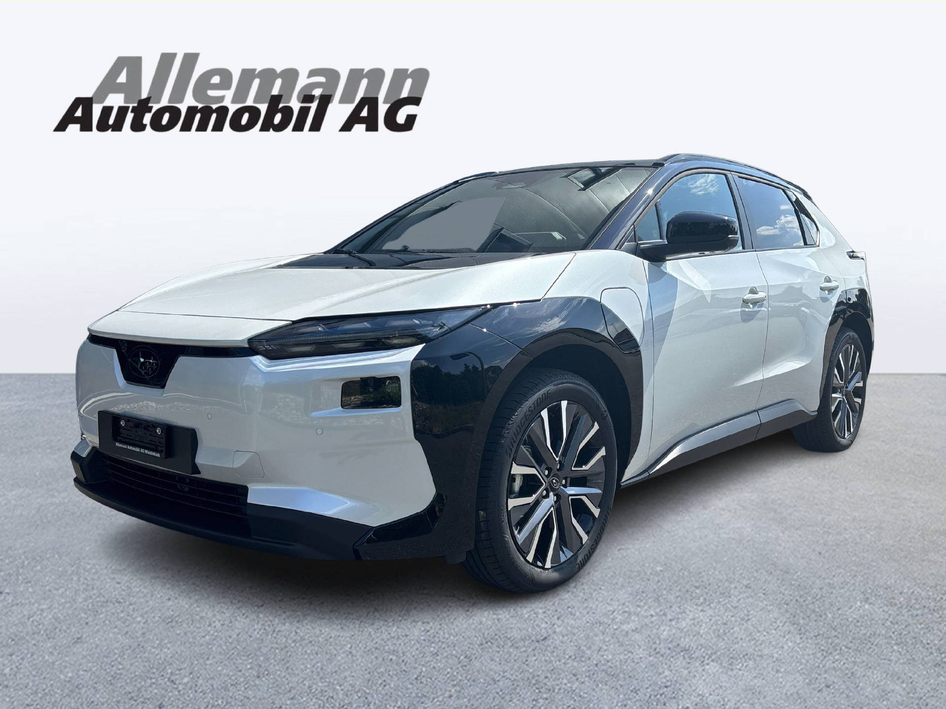 SUBARU Solterra eV Luxury AWD