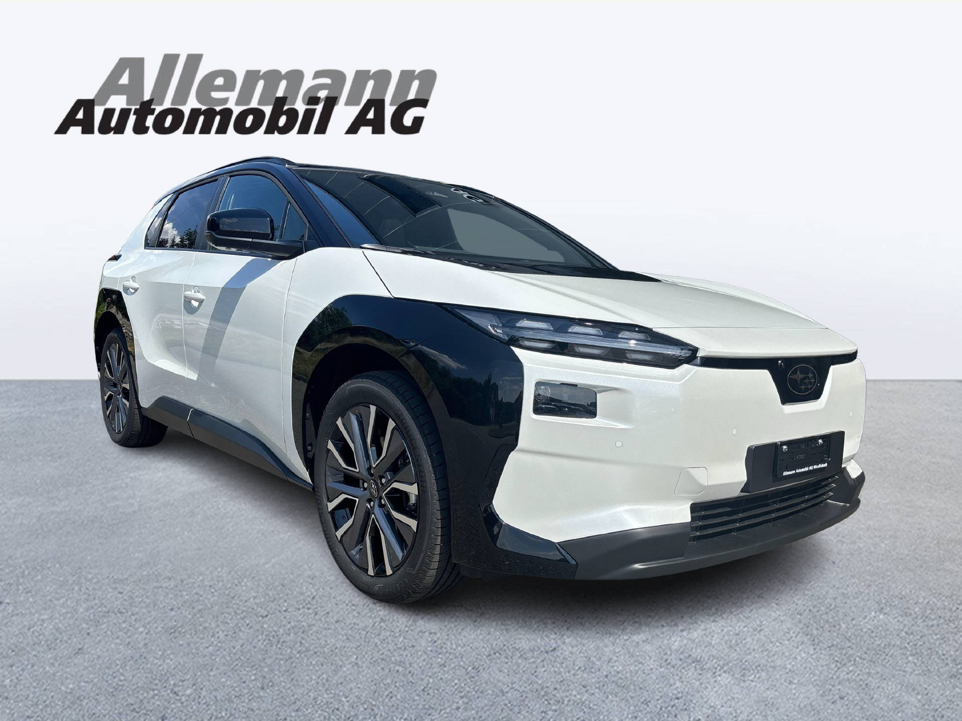 SUBARU Solterra eV Luxury AWD-image-7