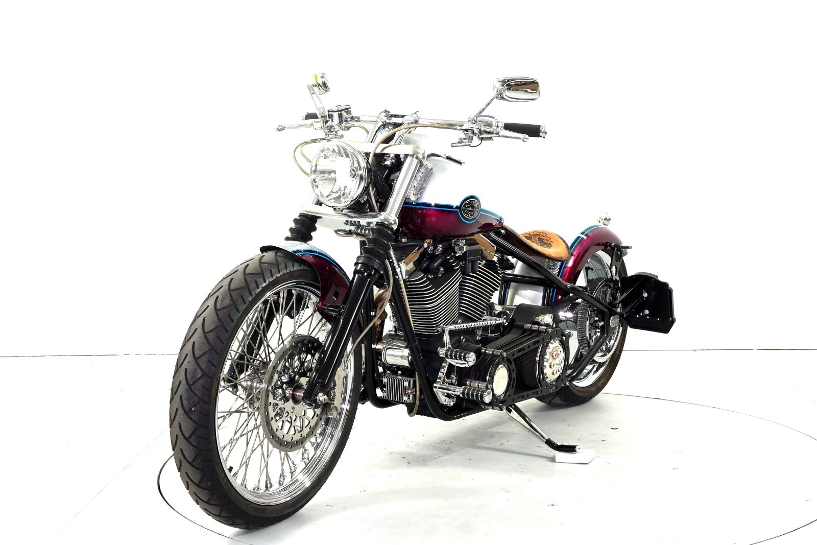 CLASSIC CYCLES Bobber 1801 ABS-image-2