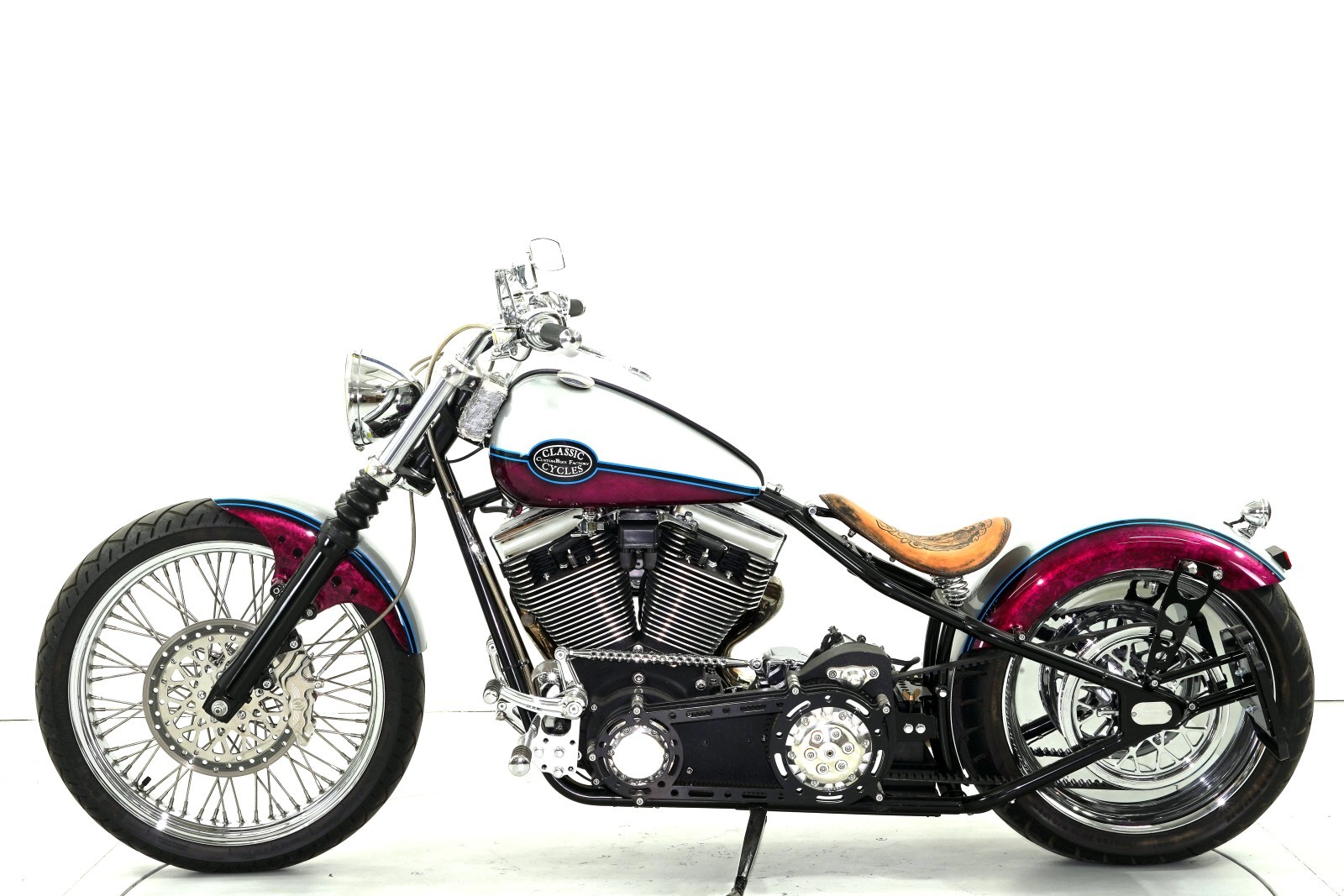 CLASSIC CYCLES Bobber 1801 ABS-image-4