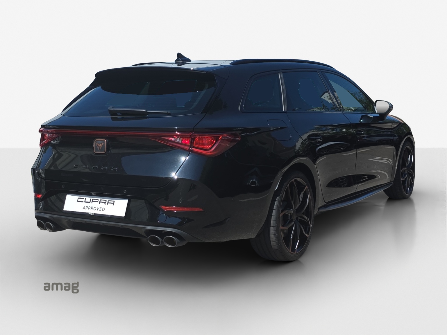 CUPRA LEON ST 2.0 TSI VZ DSG 4Drive-image-4