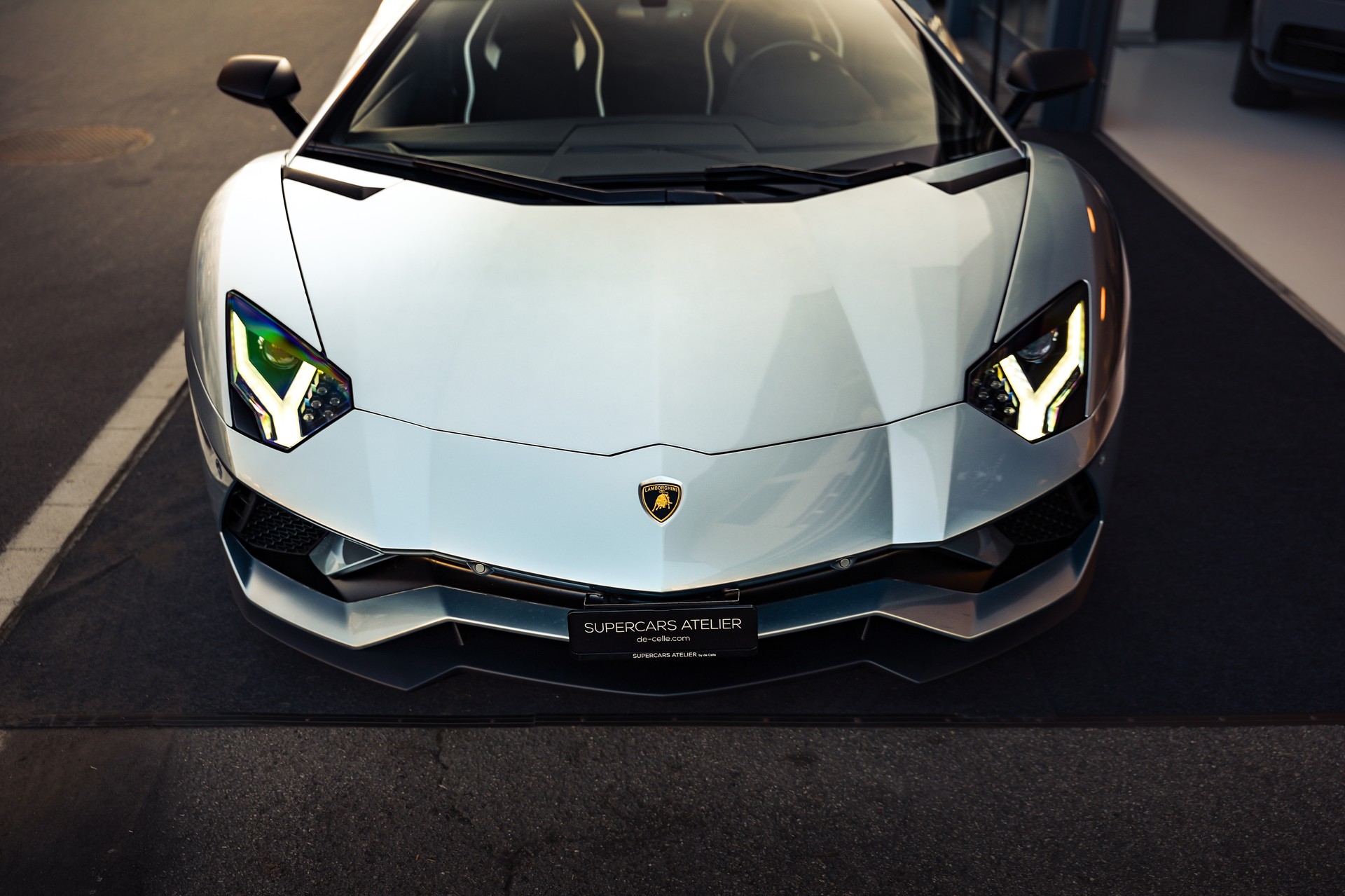 LAMBORGHINI Aventador S LP740-4 Coupé E-Gear-showroom-element-2