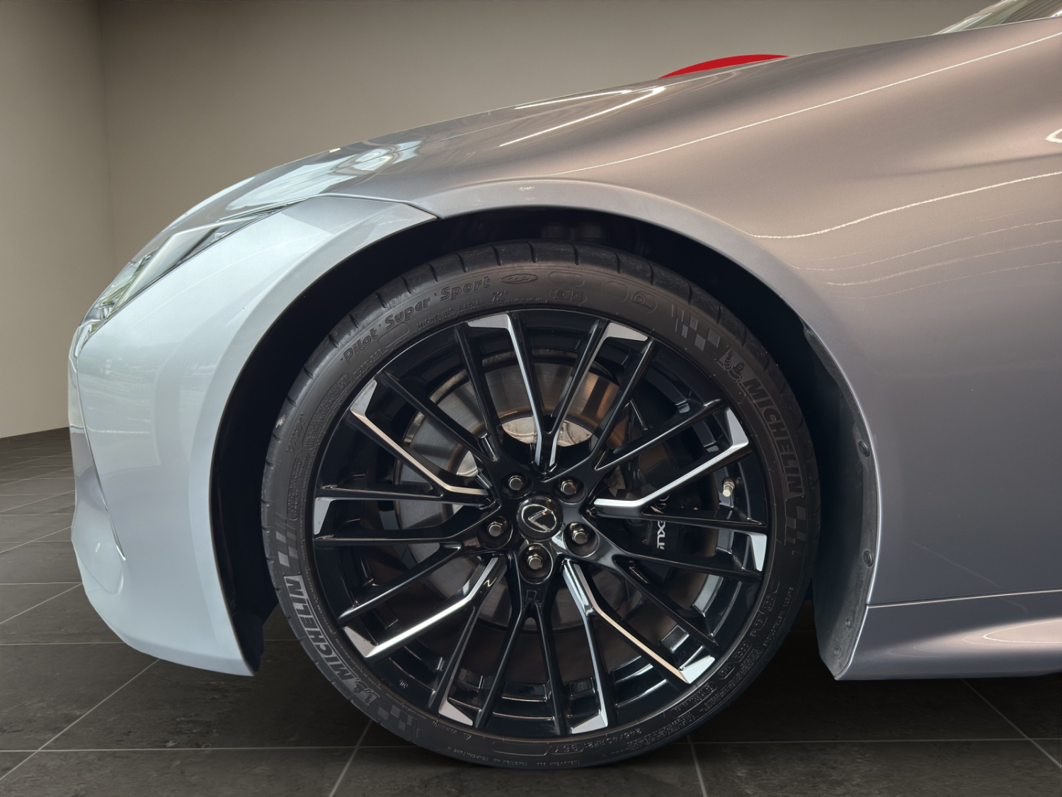 LEXUS LC Cabriolet 500 Hokkaido-image-18