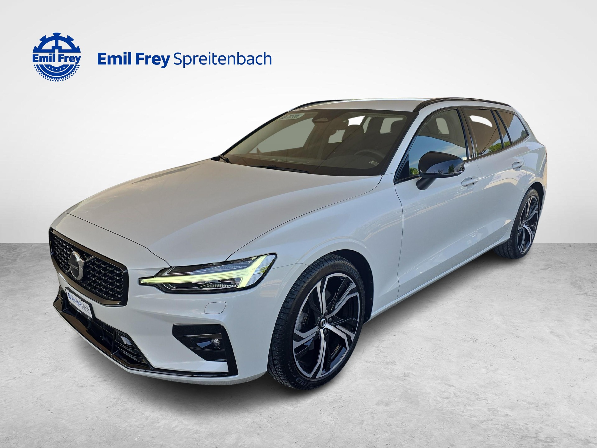 VOLVO V60 2.0 B4 Plus Dark