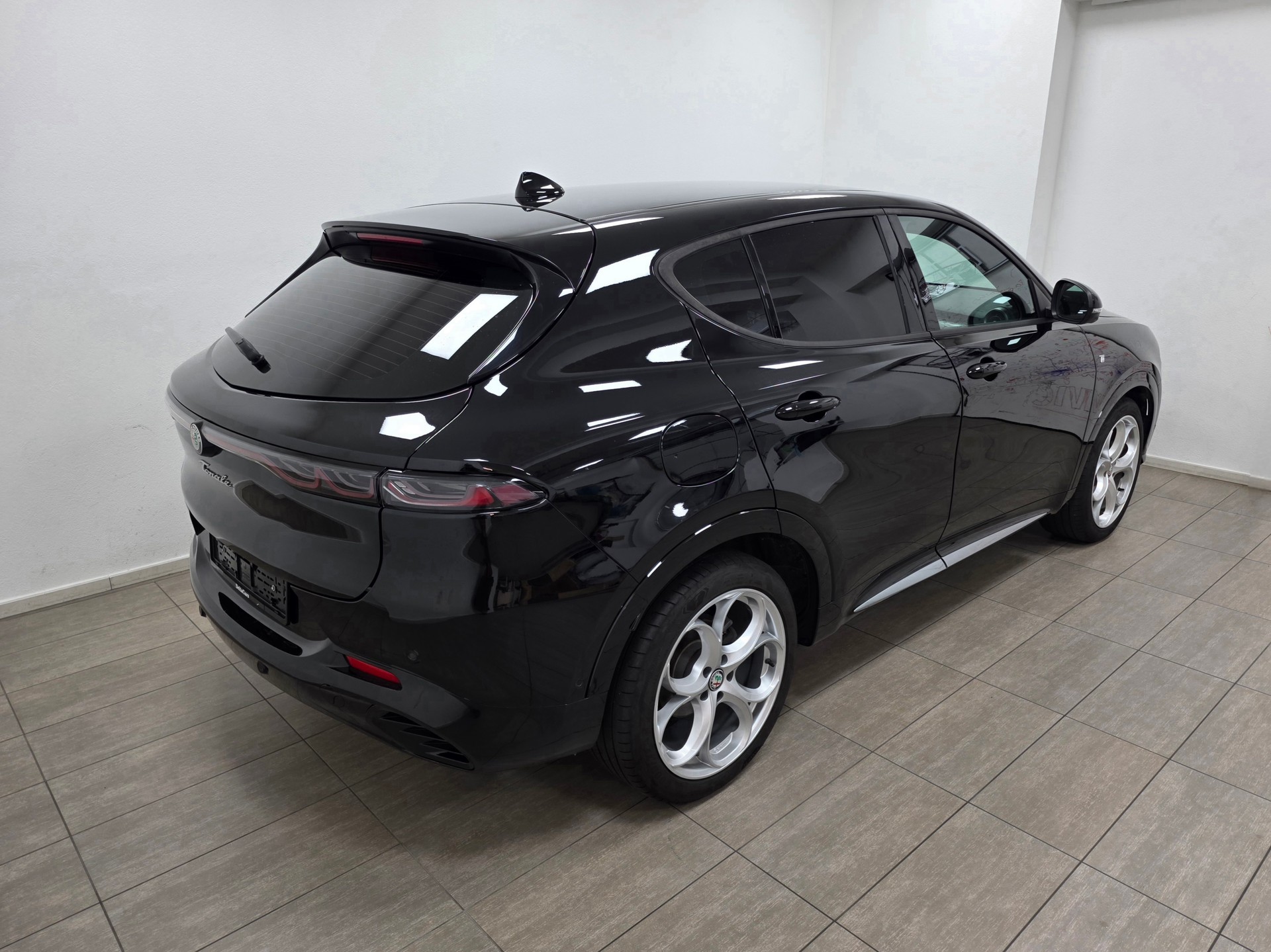 ALFA ROMEO Tonale 1.6 JTD Ti Pack Premium Sky-image-3