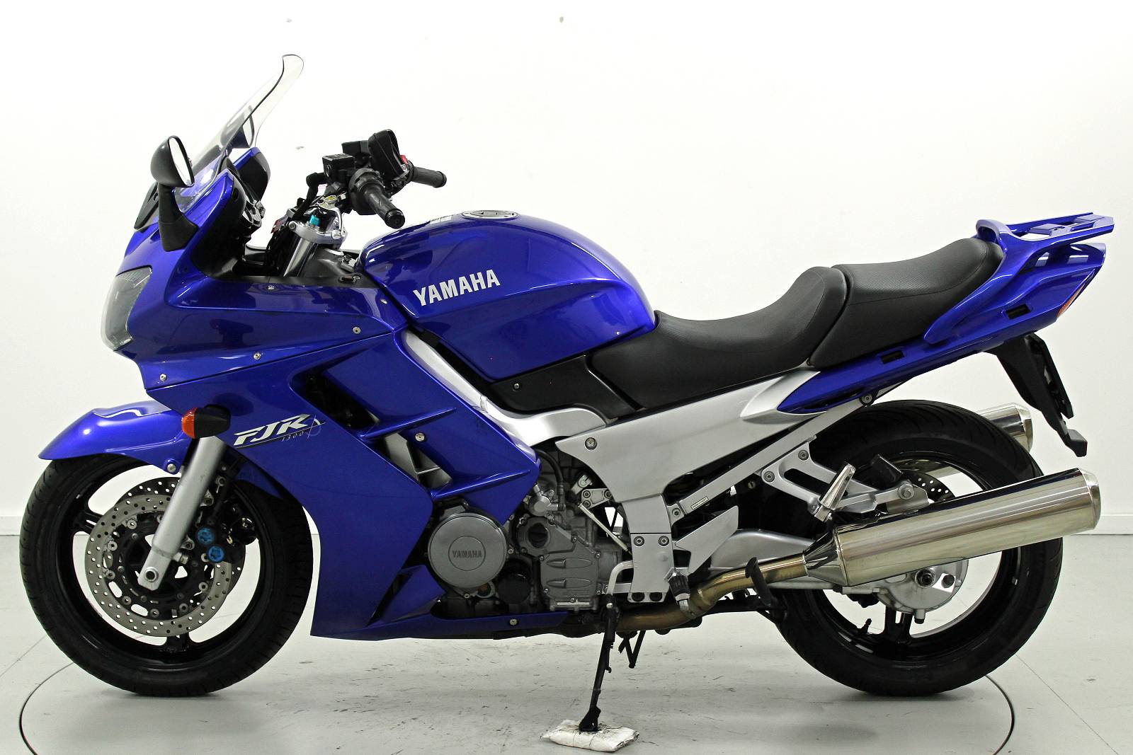 YAMAHA FJR 1300-image-4