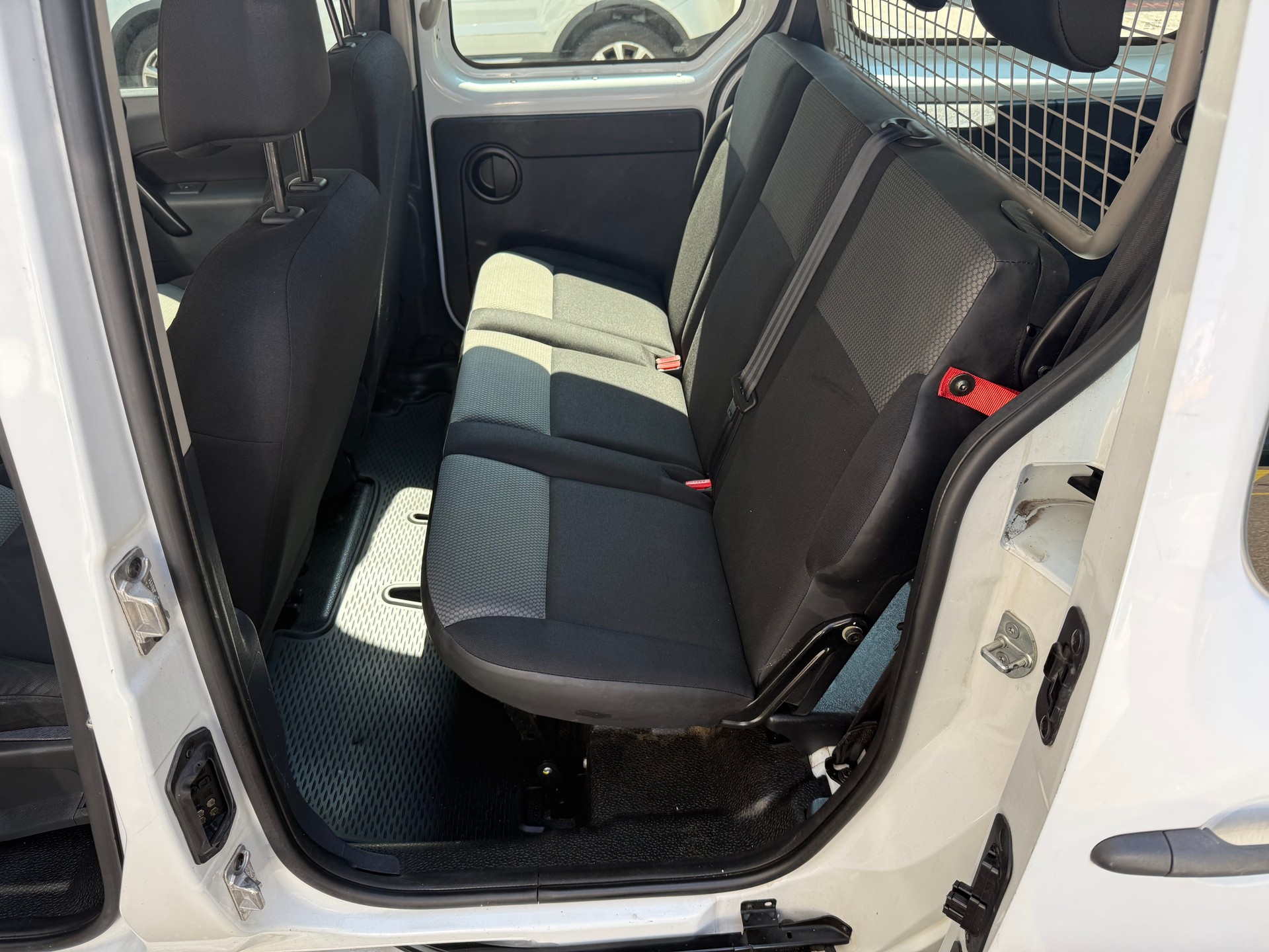 RENAULT Kangoo Maxi dCi 90 ENERGY Business 5 Pl./ 5 pl.-image-2