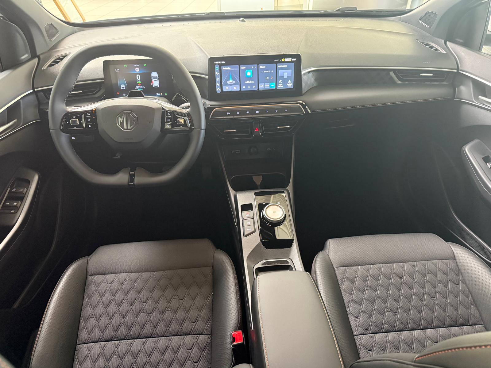 MG 3 1.5 Hybrid Luxury-image-7