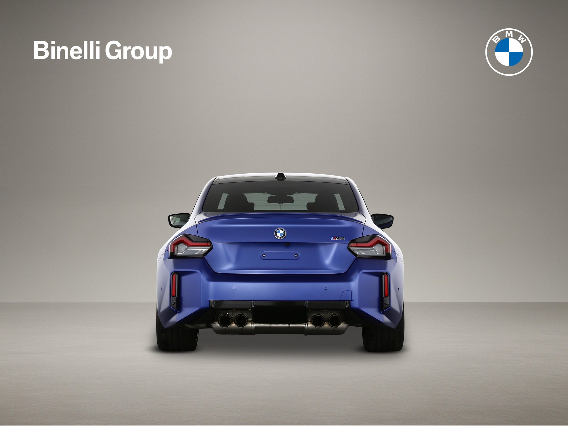 BMW M2 Coupé-showroom-element-3