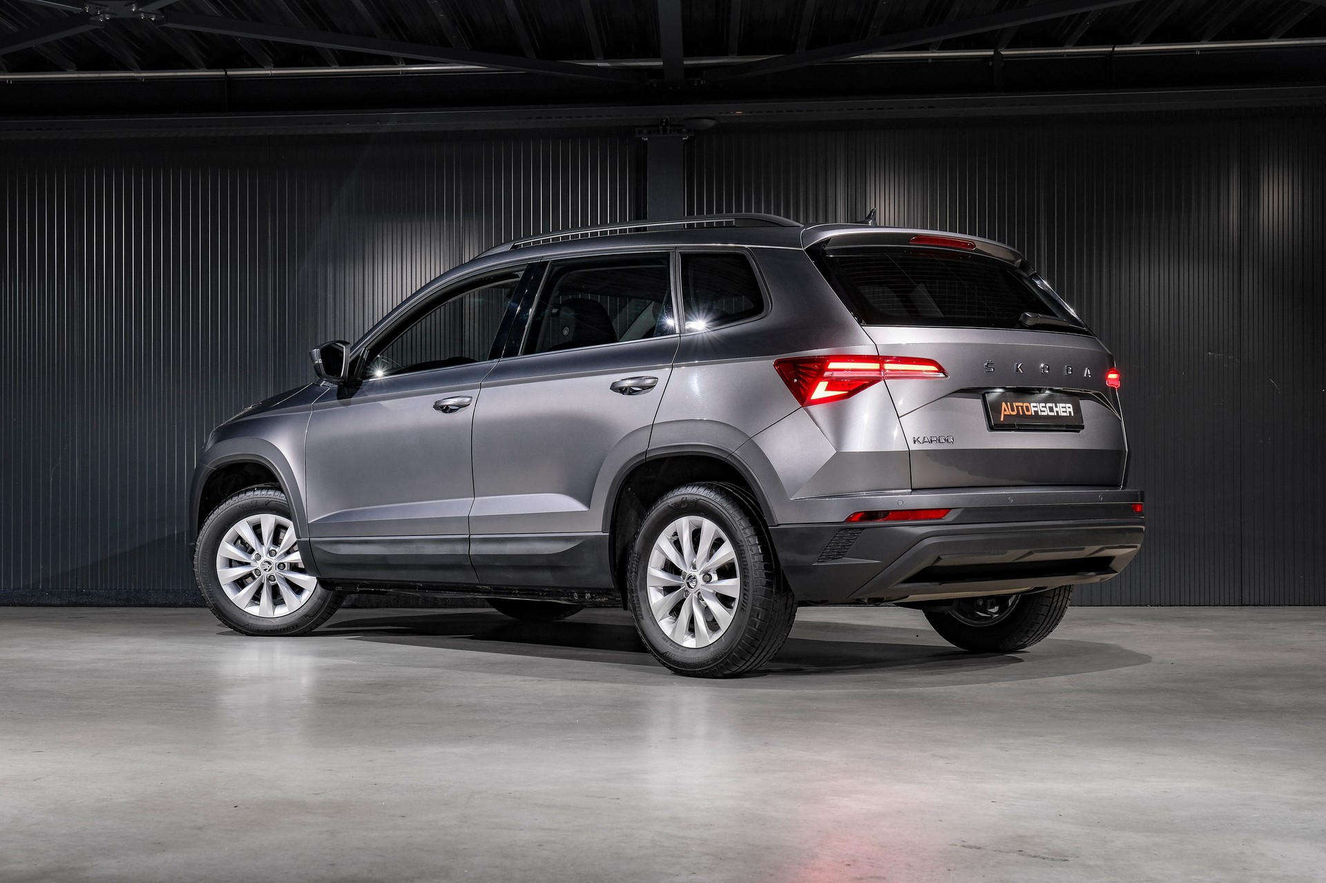 SKODA Karoq 1.5 TSI Fresh DSG-showroom-element-1
