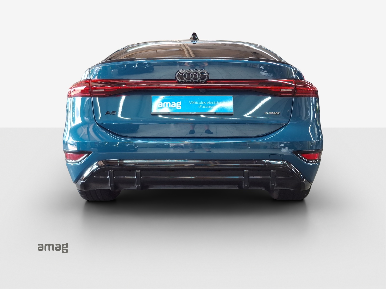 AUDI A6 Sportback e-tron quattro-showroom-element-3