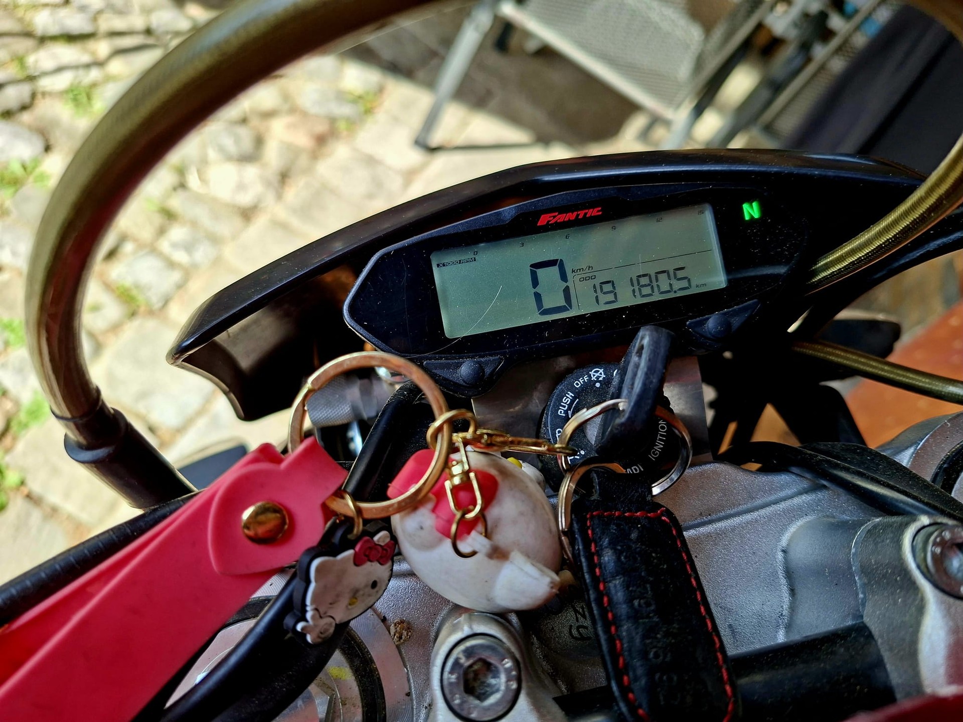 FANTIC XMF 125-image-2