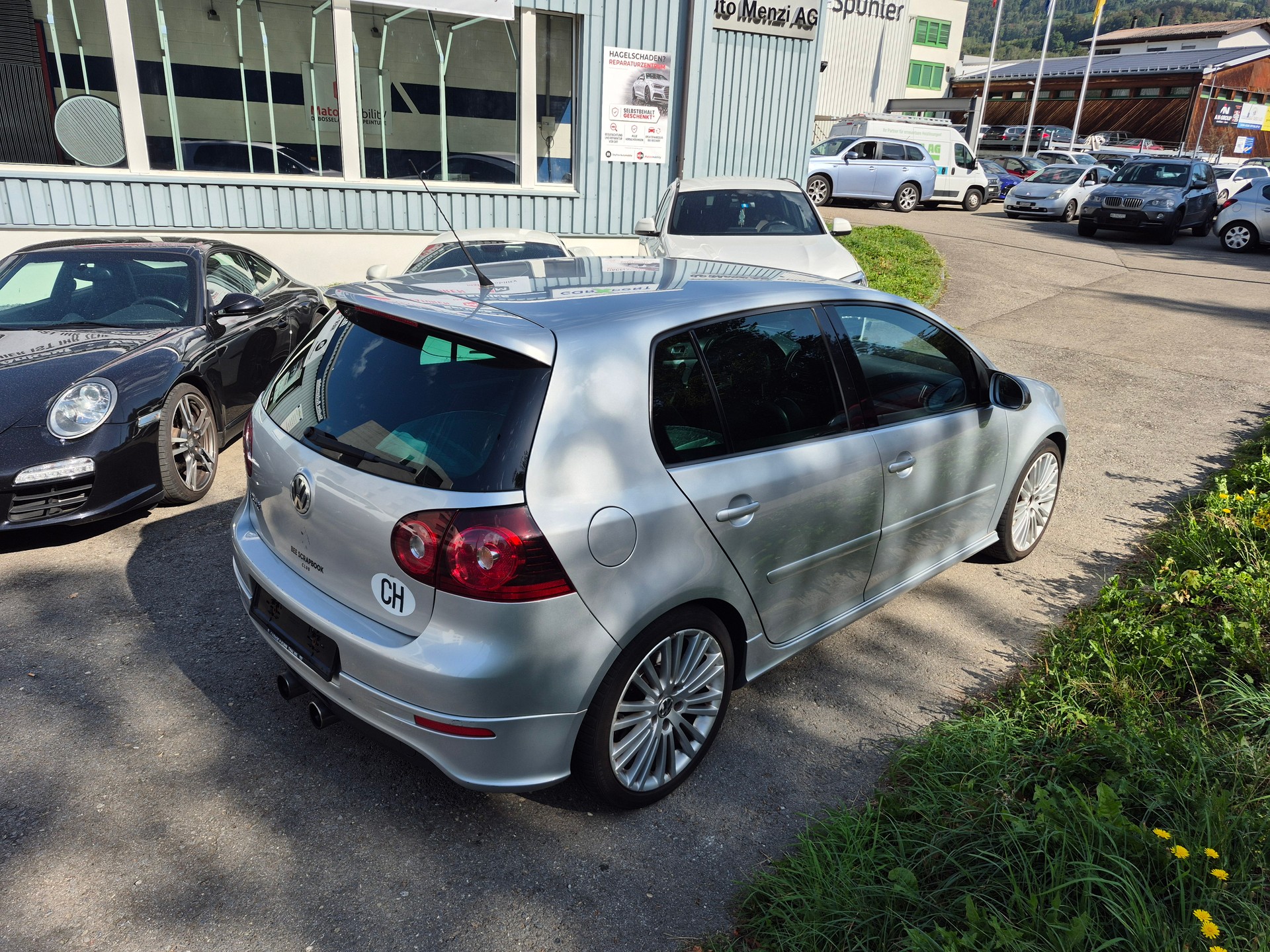 VW Golf R32 4Motion DSG-image-3