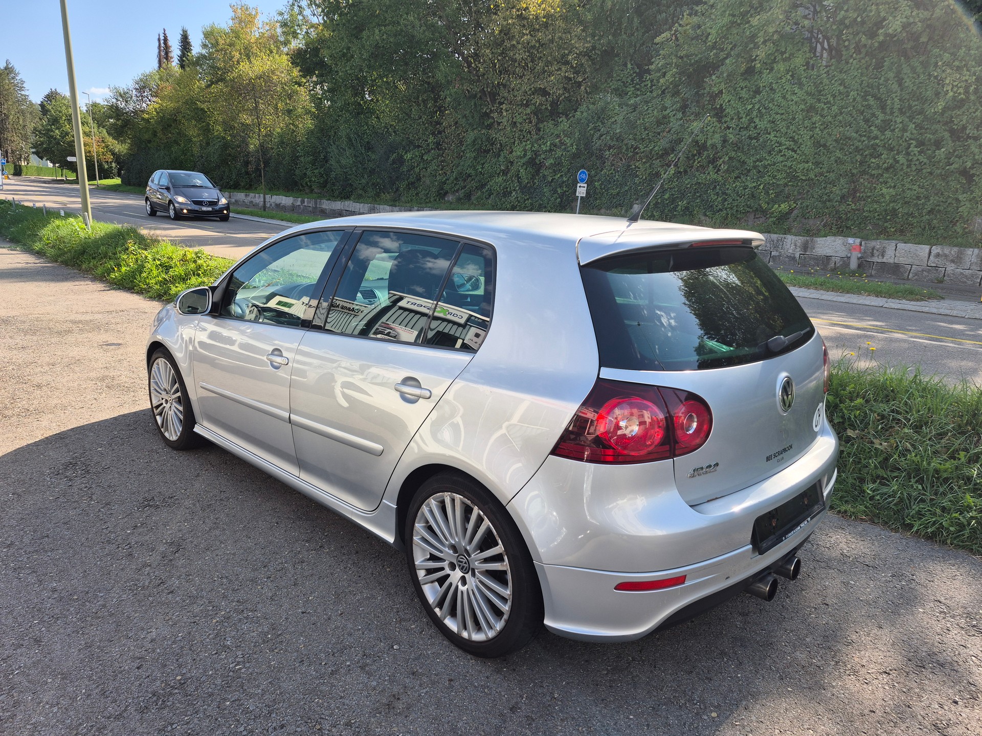 VW Golf R32 4Motion DSG-image-4