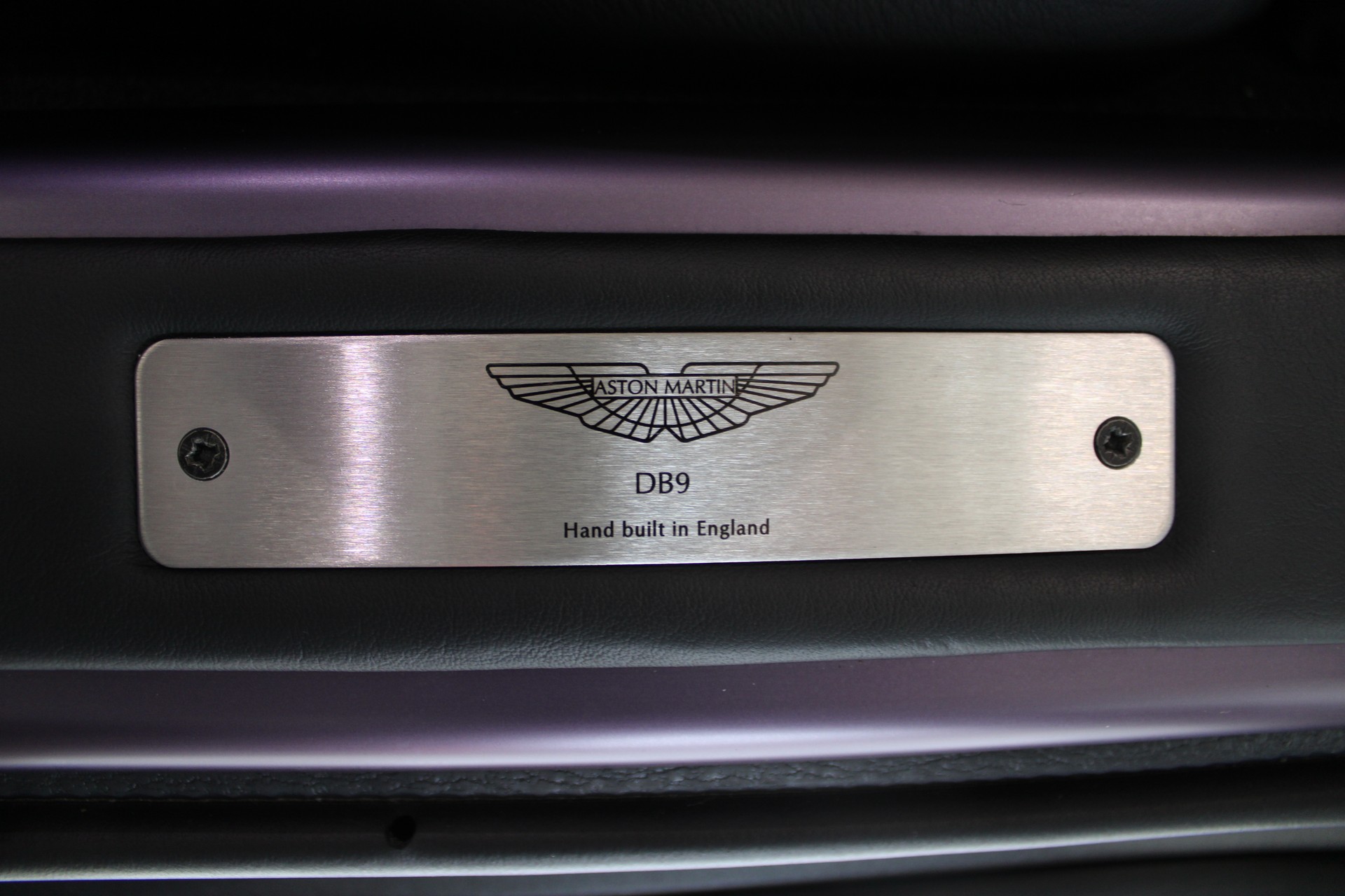 ASTON MARTIN DB9 Volante Touchtronic 2-image-18