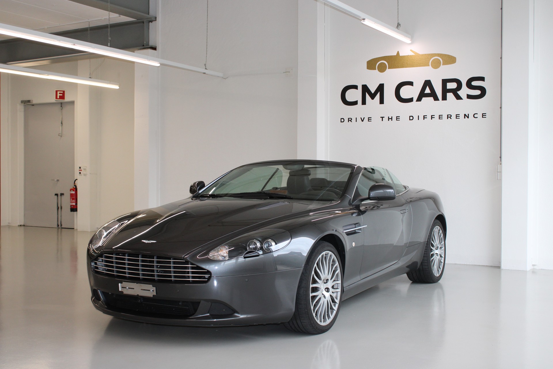 ASTON MARTIN DB9 Volante Touchtronic 2