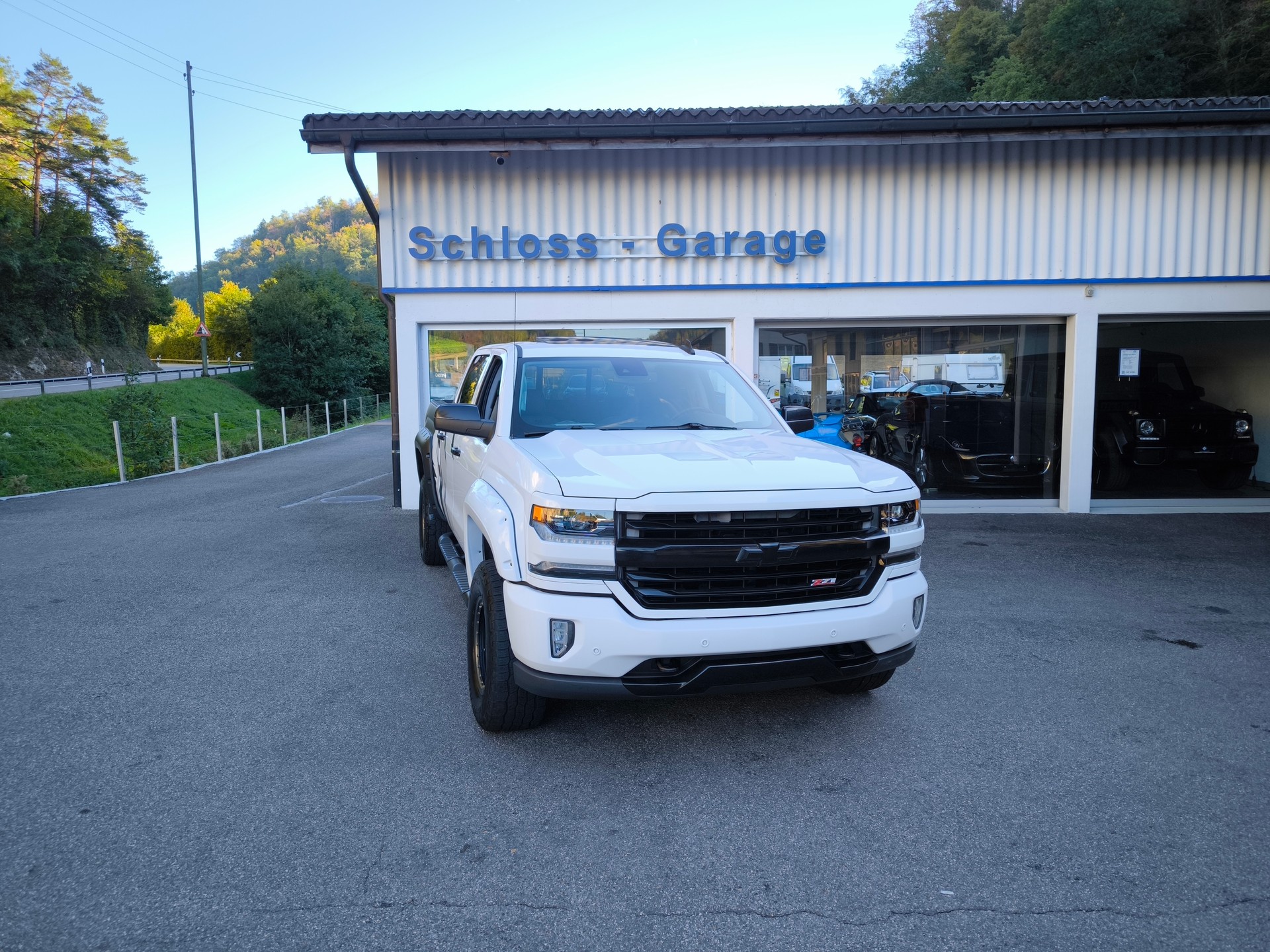 CHEVROLET Silverado 1500 Crew Cab 5.3 AWD-showroom-element-2