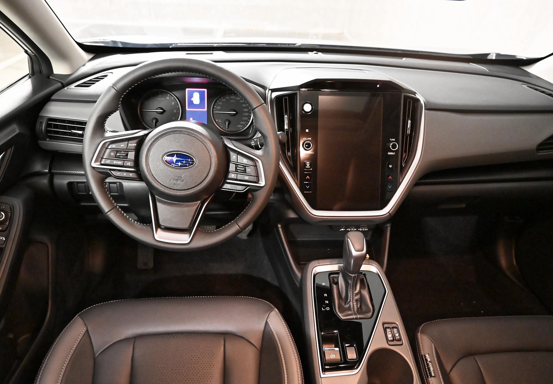 SUBARU Crosstrek 2.0i e-Boxer Luxury-image-9