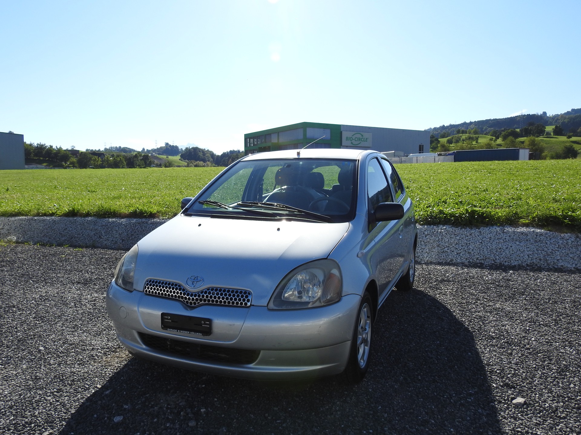 TOYOTA Yaris 1.3 Linea Sol