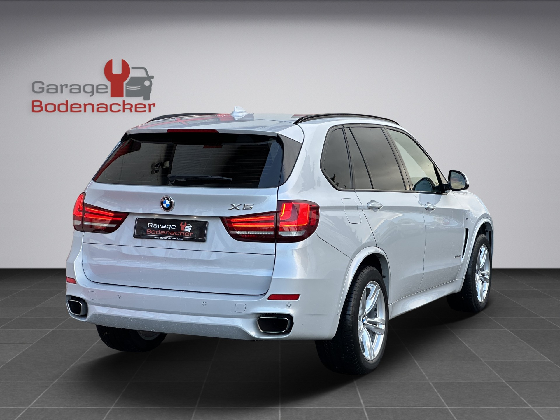 BMW X5 xDrive 40d Steptronic * 313PS * M Sport Paket *-showroom-element-3
