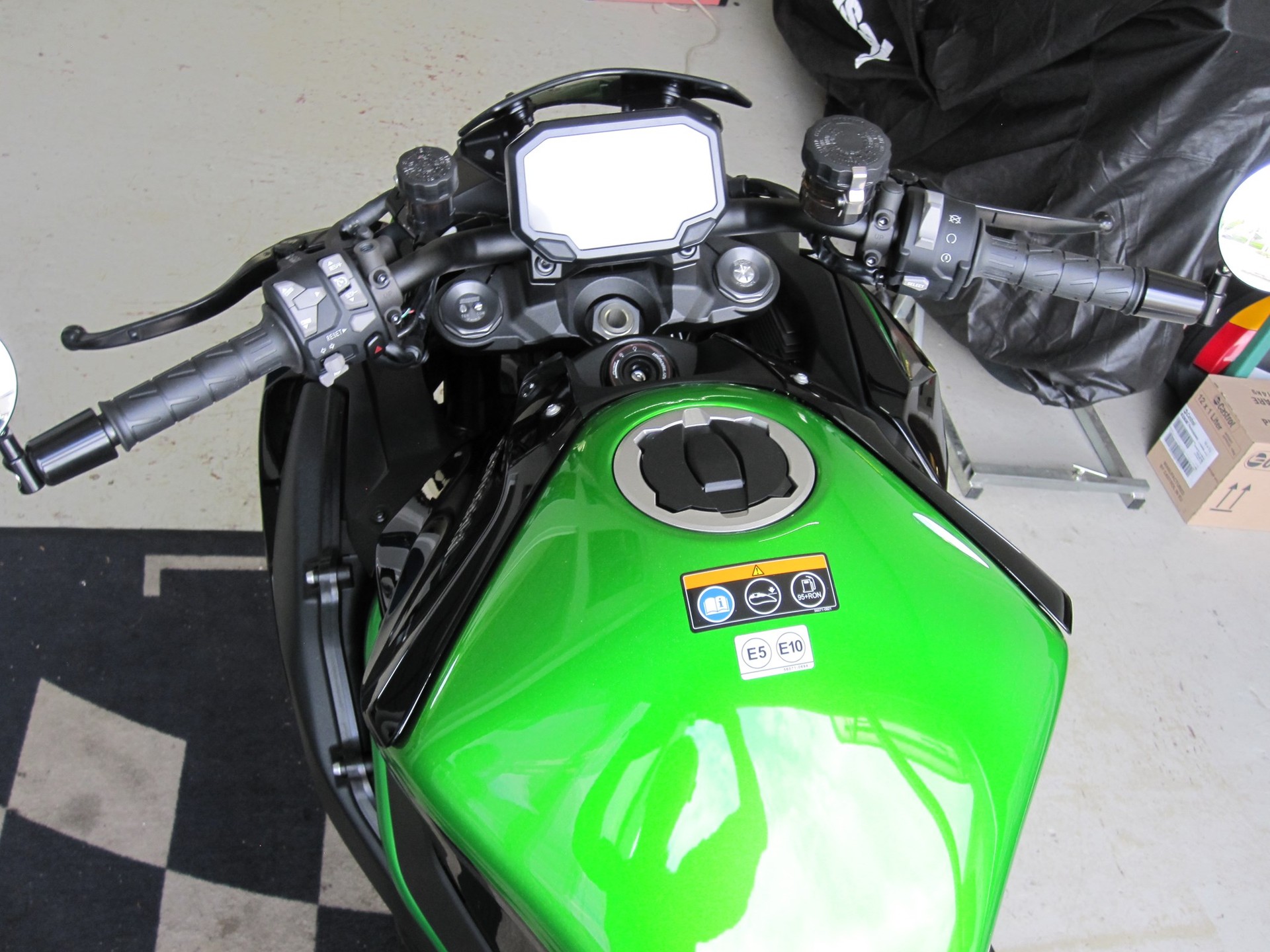 KAWASAKI Z H2-image-11