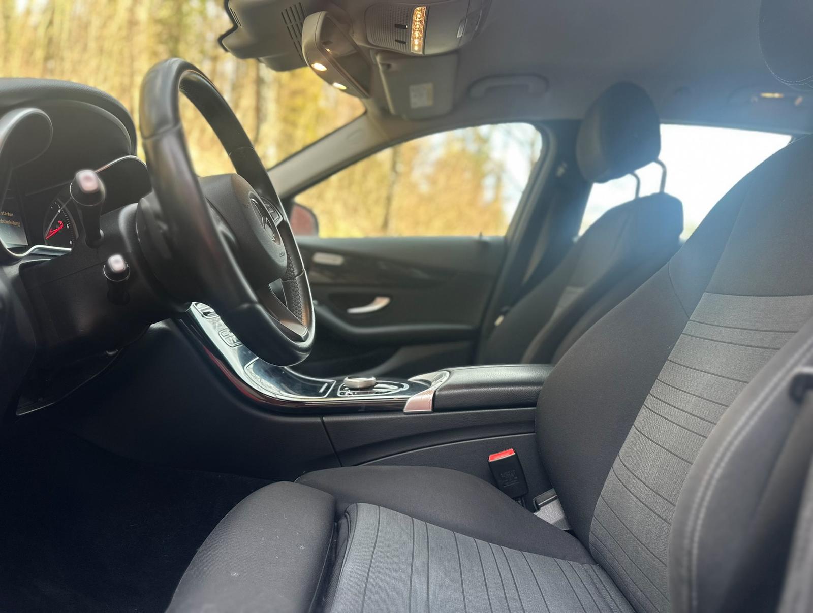 MERCEDES-BENZ C 200 BlueTEC 7G-Tronic-image-4