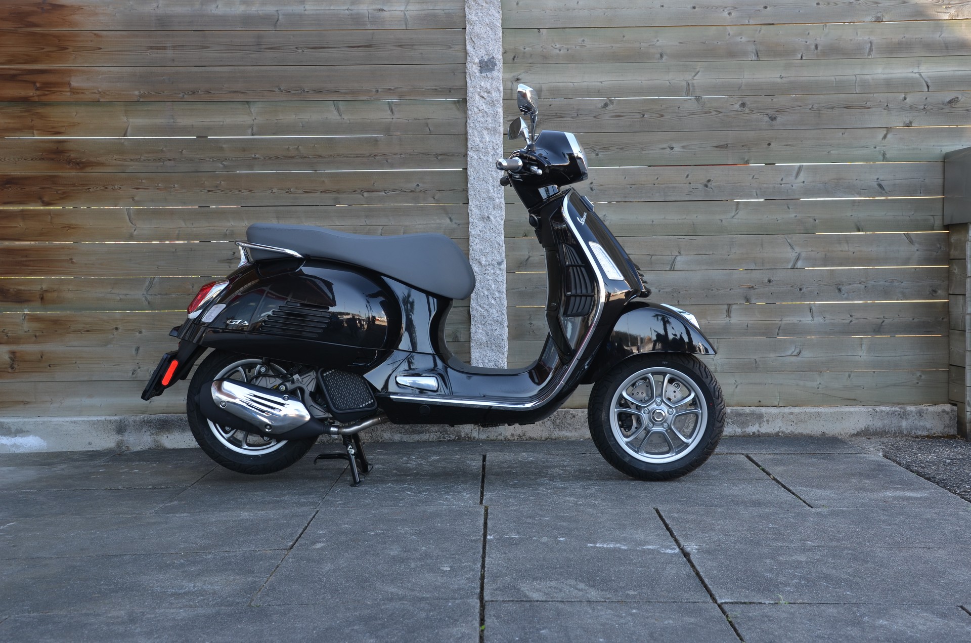 PIAGGIO Vespa GTS 125 RST Euro 5+