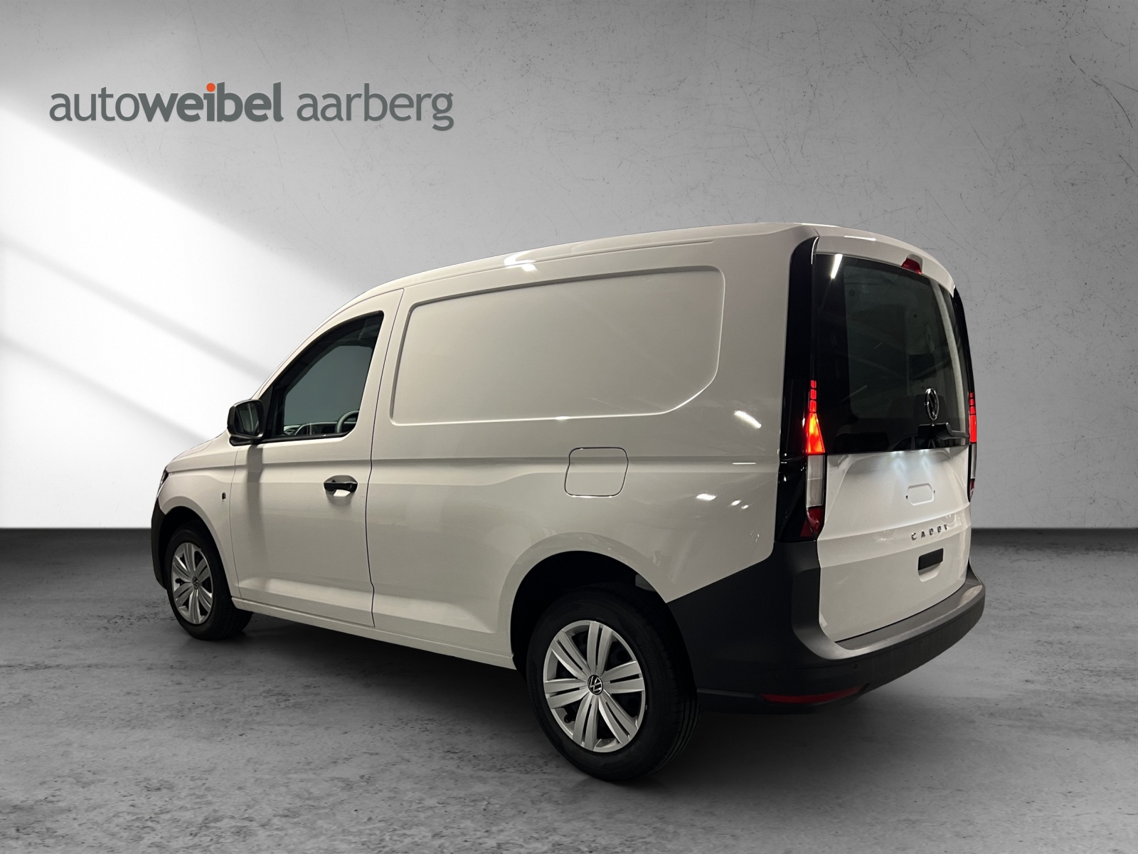 VW Caddy Cargo 1.5 TSI Entry-showroom-element-3