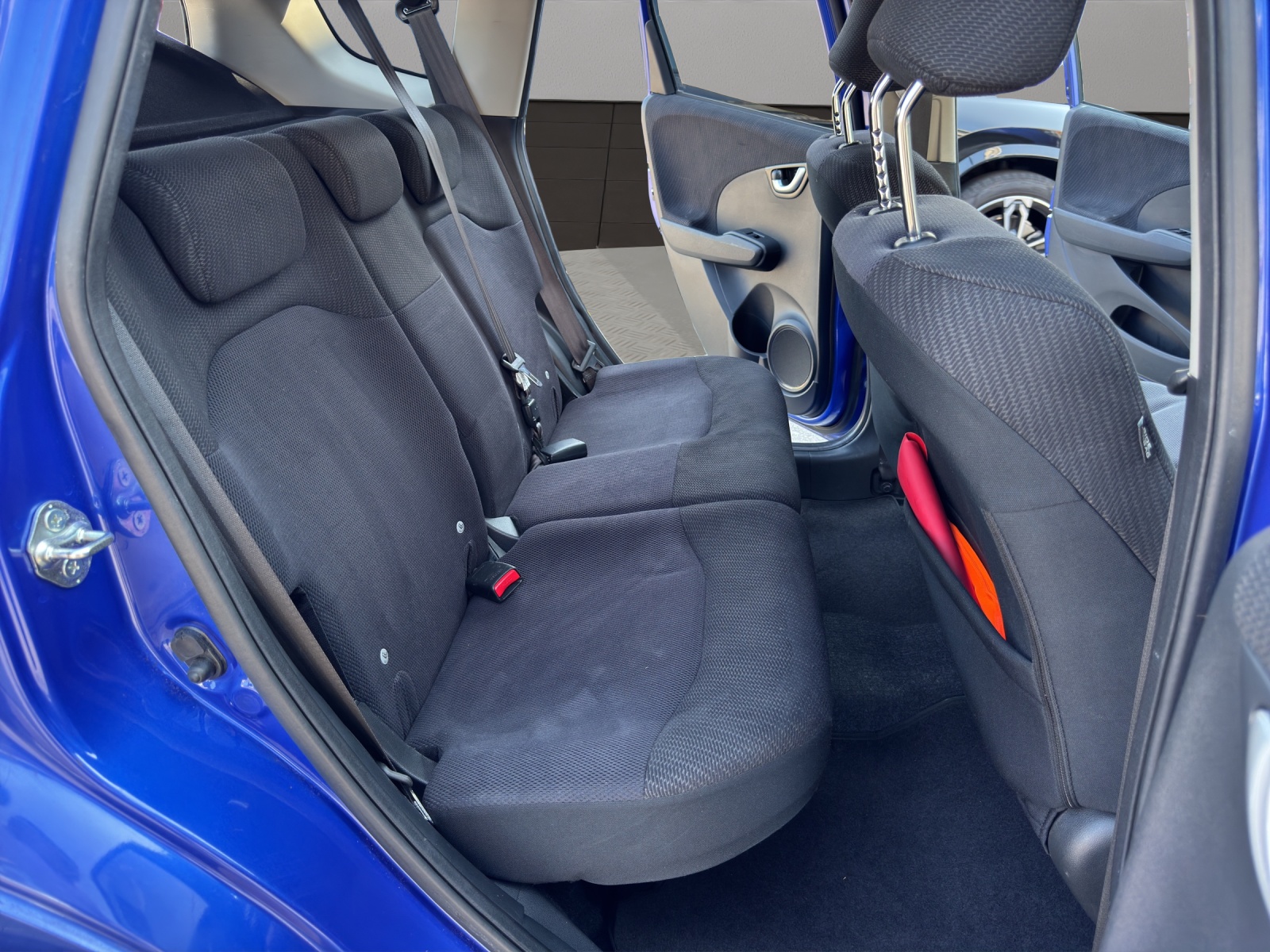 HONDA Jazz 1.3i Hybrid Comfort CVT-image-17