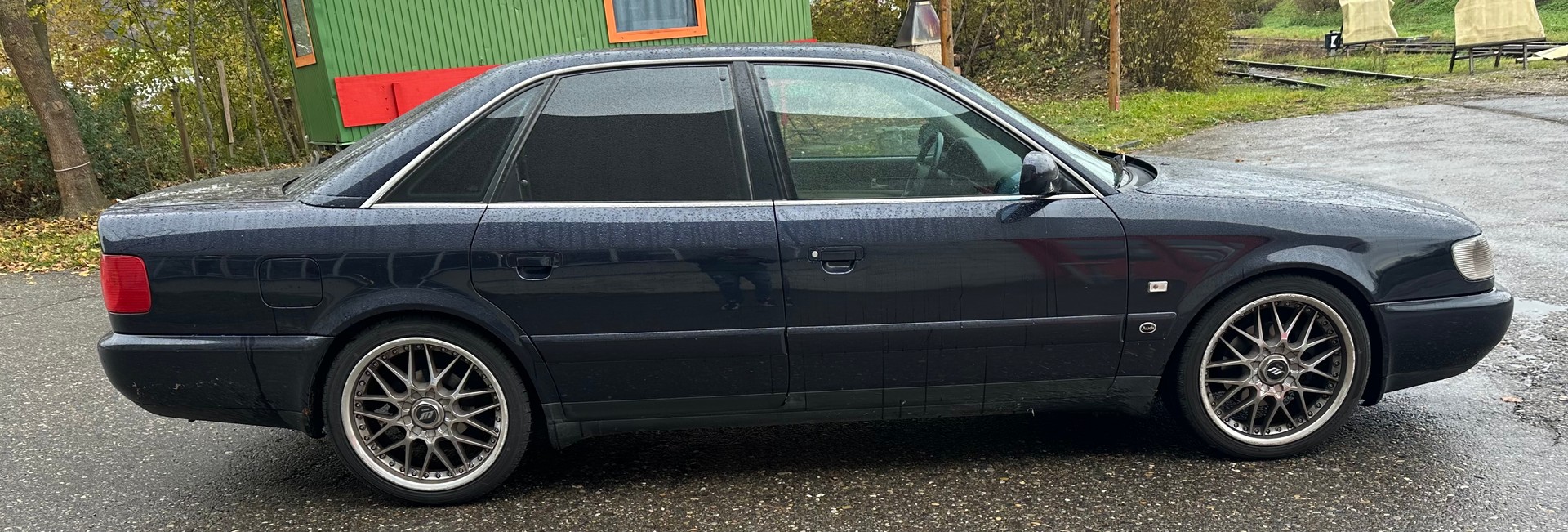 AUDI A6 2.5 TDI 140-image-4
