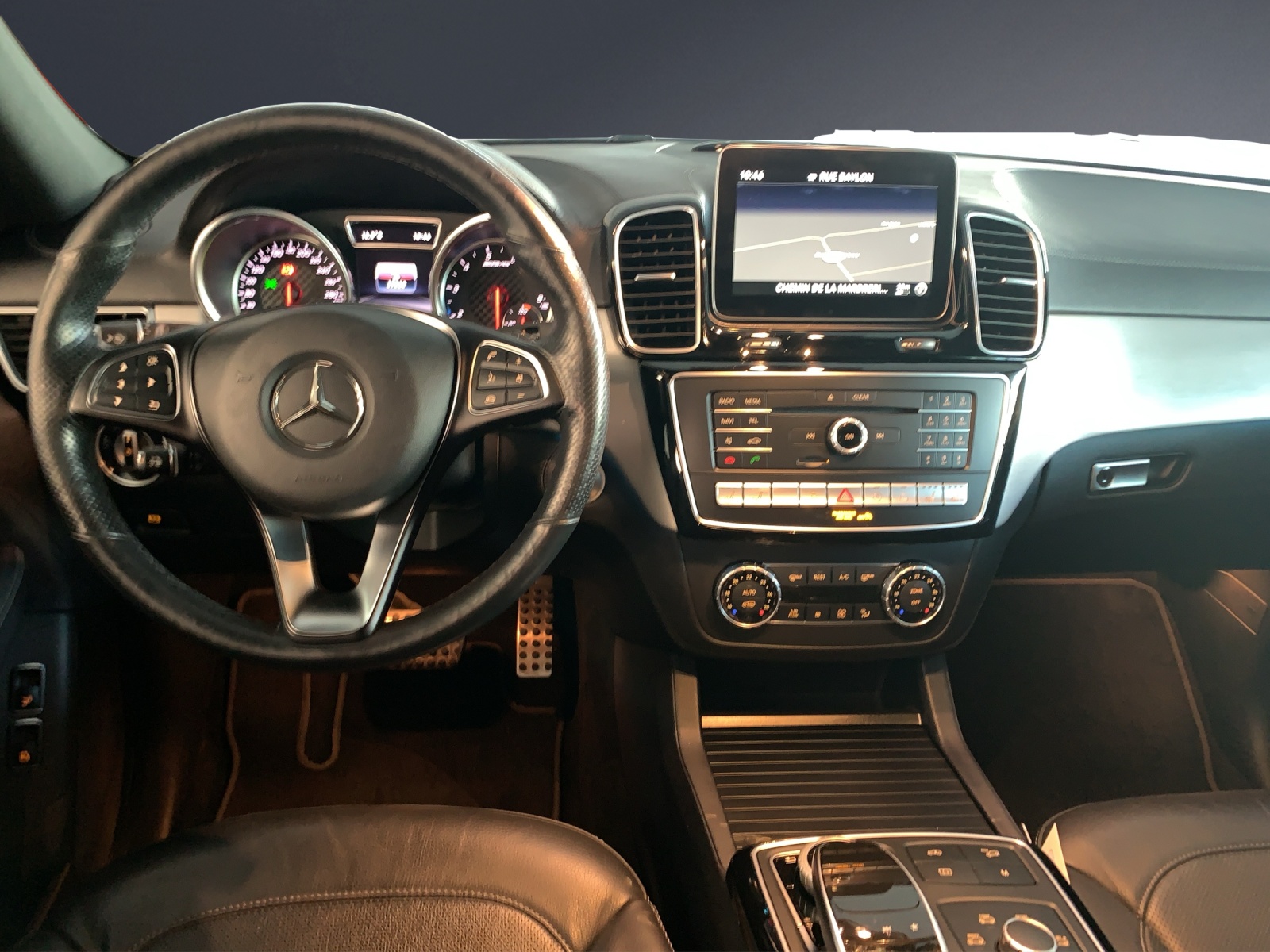 MERCEDES-BENZ GLE 43 AMG Exec.4Matic-image-6