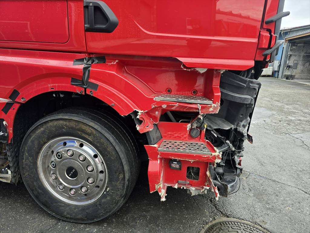 MAN TGX 18.640-image-11