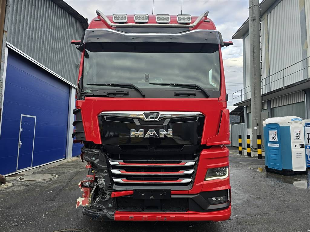 MAN TGX 18.640-image-7