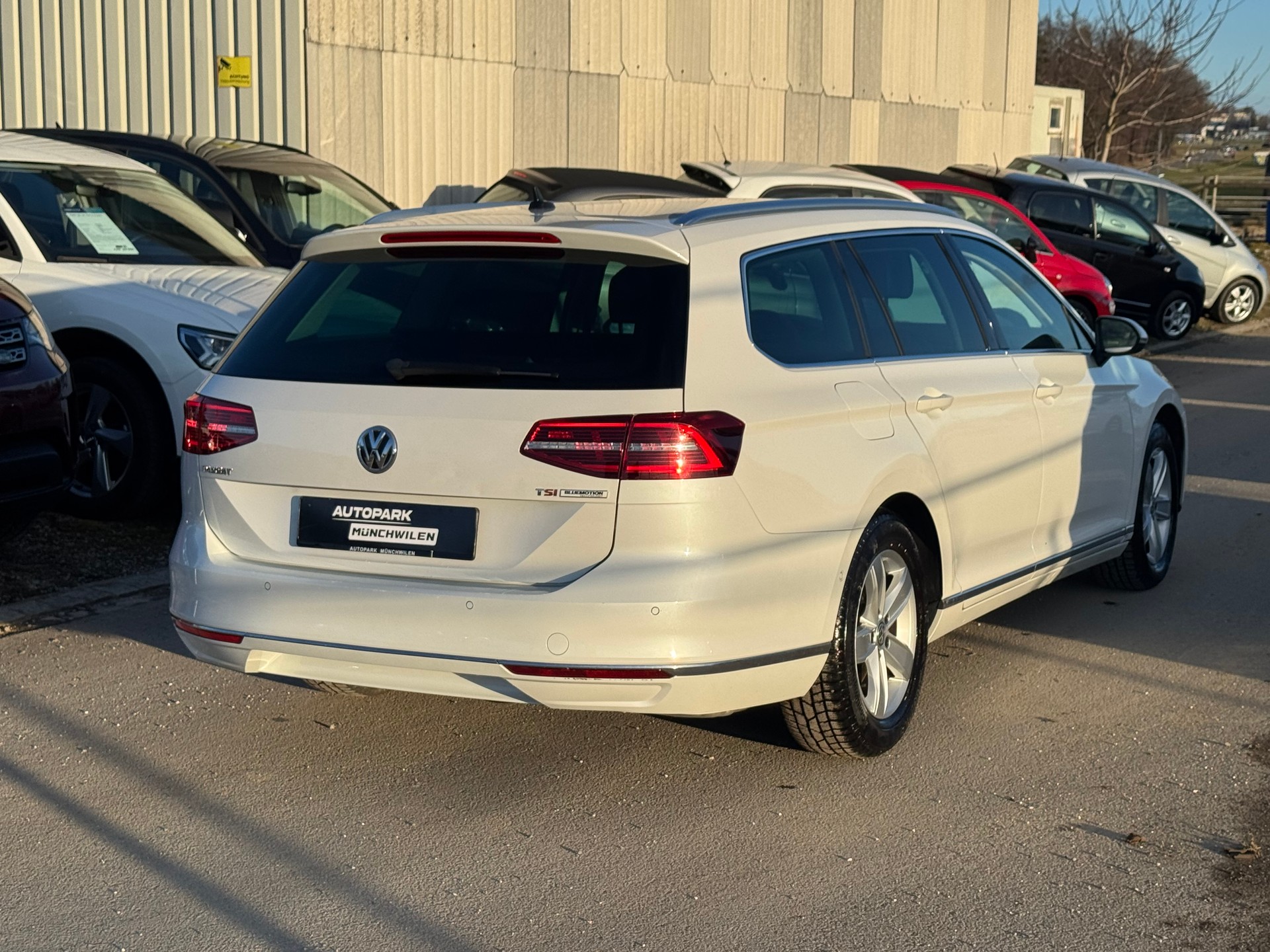 VW Passat Variant 1.4 TSI ACT BMT Highline DSG-image-2