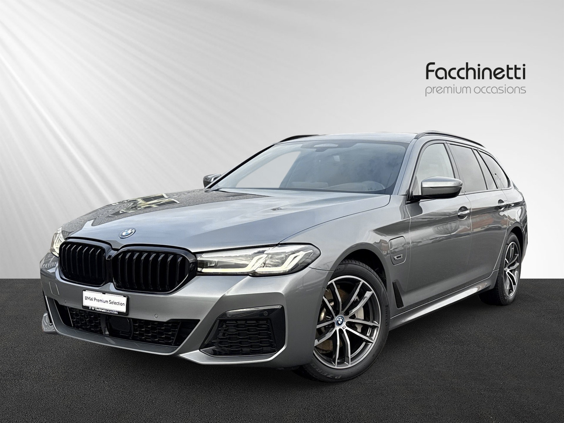 BMW 530e xDrive Touring M Sport Steptronic