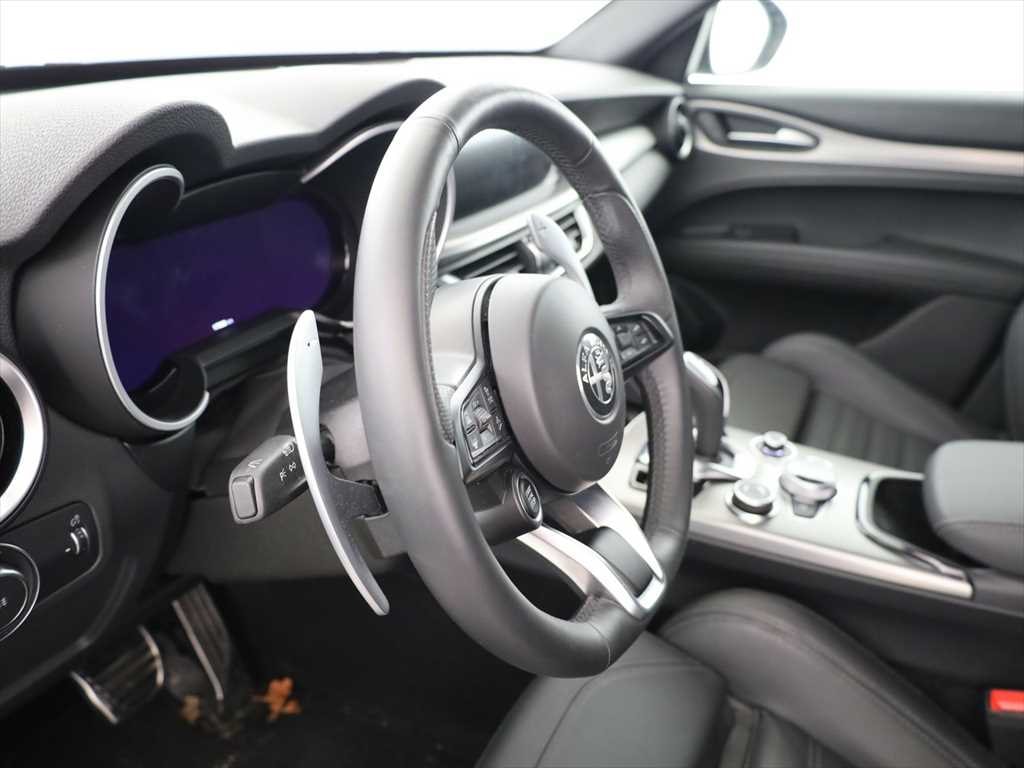 ALFA ROMEO Stelvio 2.0 Veloce Q4 AT8-image-6