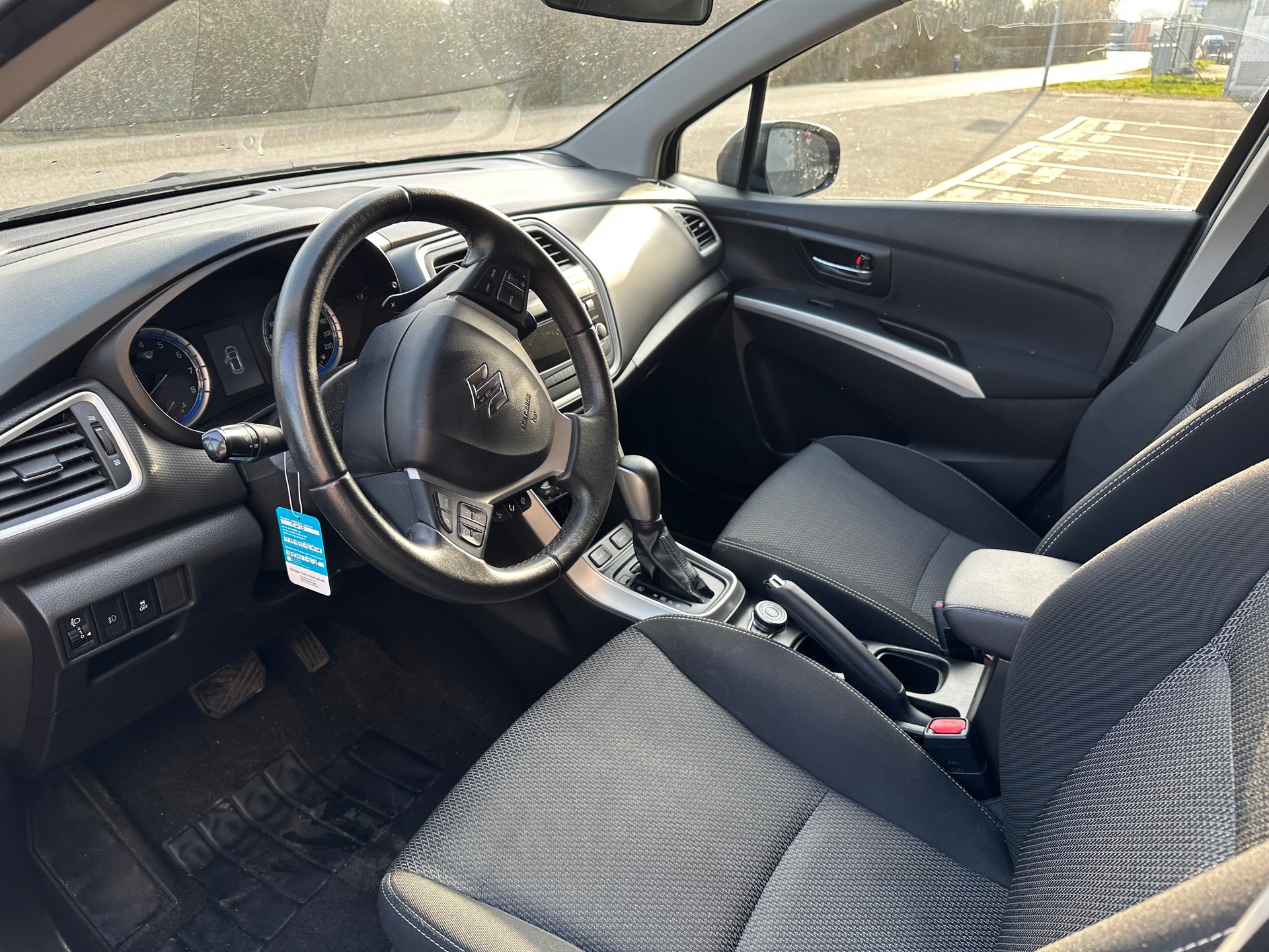 SUZUKI SX4 S-Cross 1.6 16V GL Top 4WD CVT7-image-5