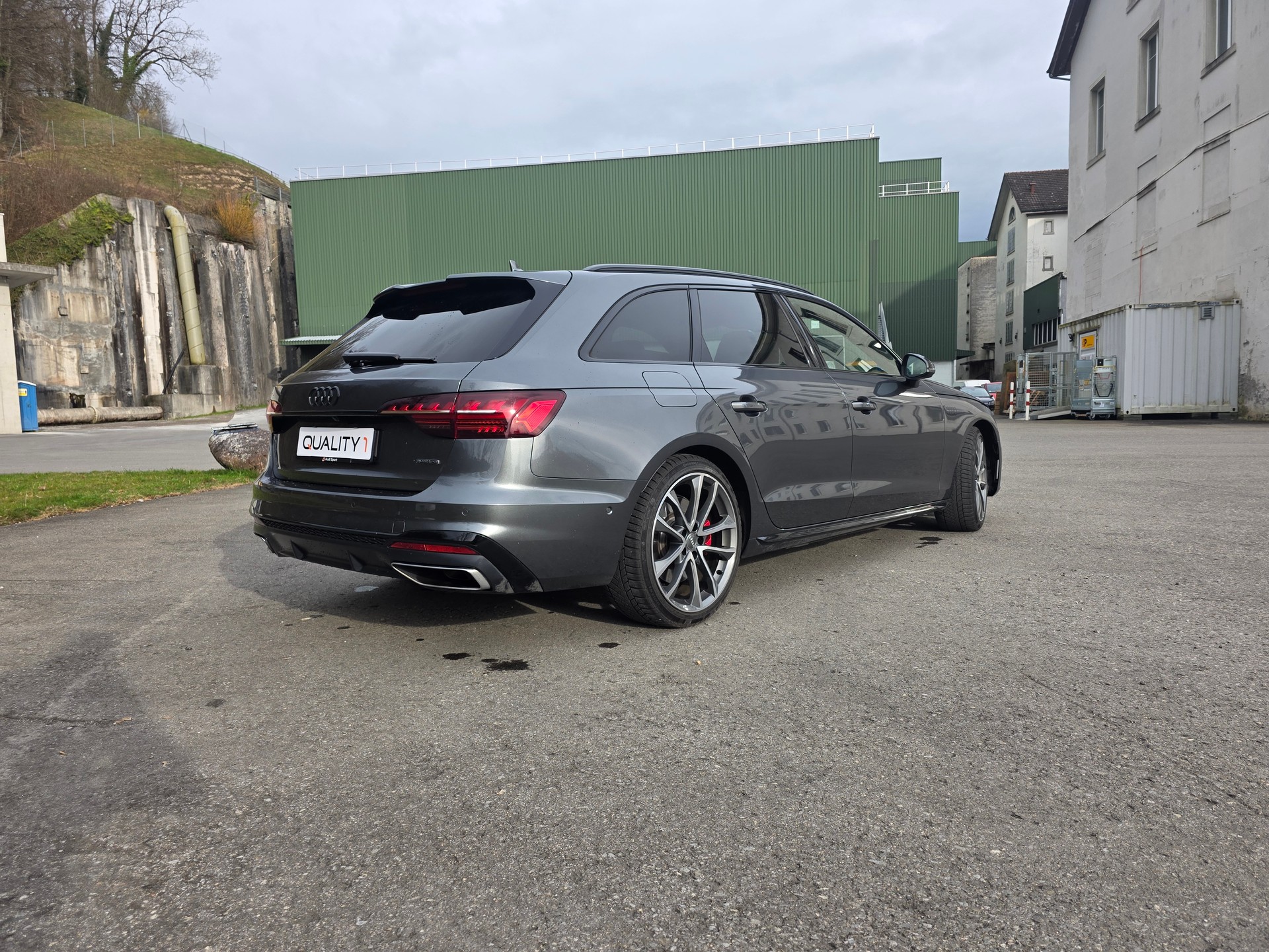 AUDI A4 Avant 45 TFSI S line S-tronic quattro-image-14
