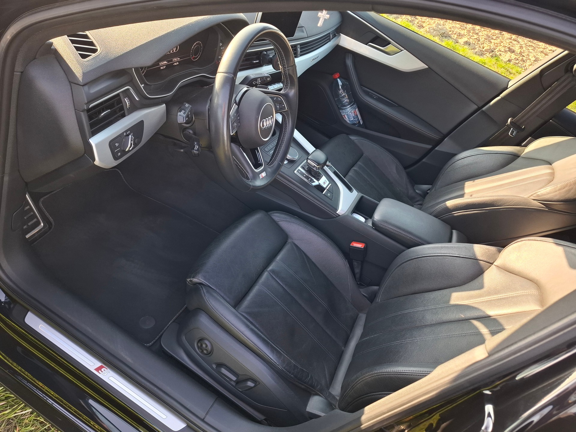 AUDI S4 Avant 3.0 TFSI quattro tiptronic-image-5